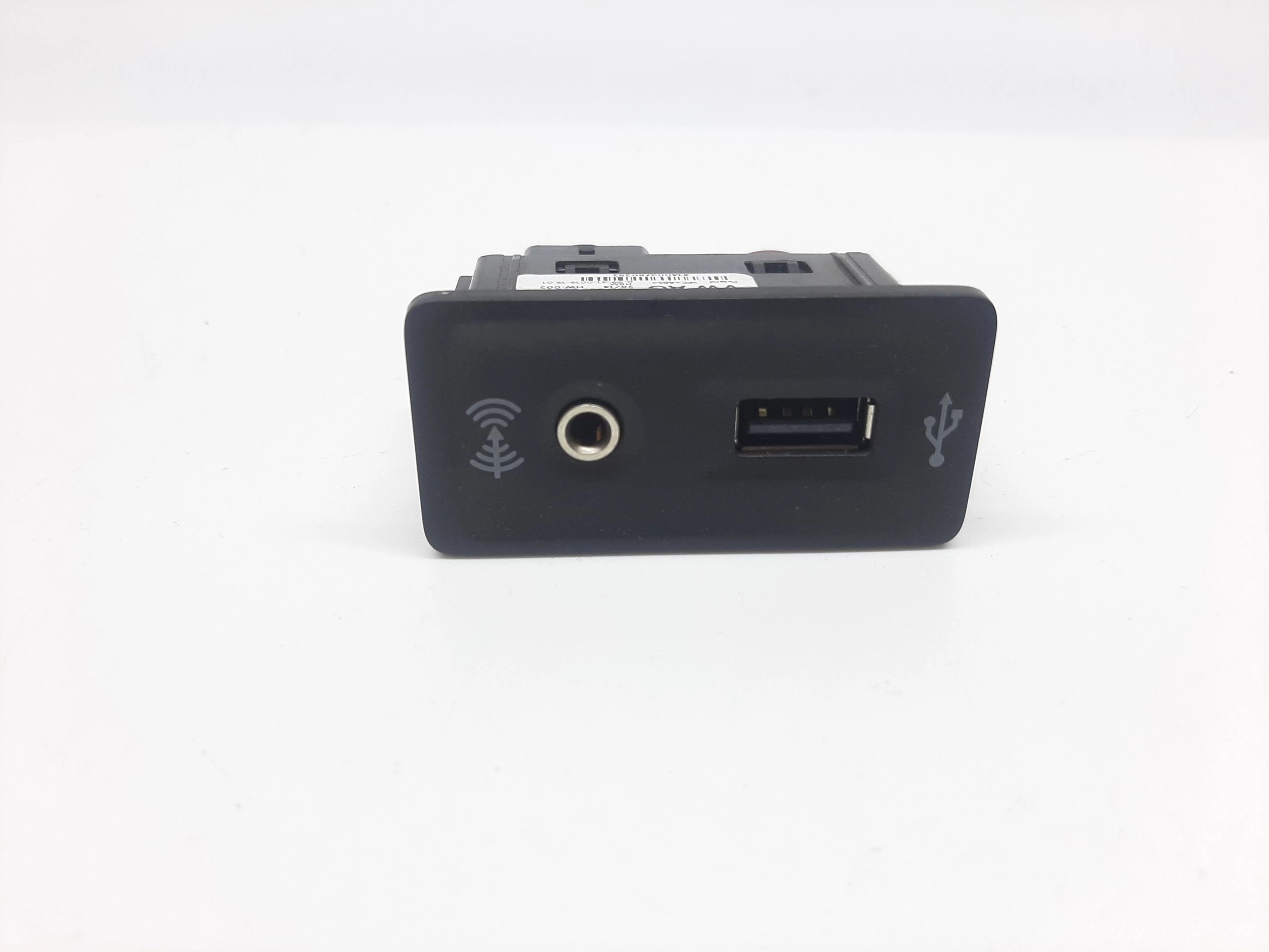 VOLKSWAGEN GOLF VII 2012-20R MODUŁ PORT USB AUX 5G0035222F - obrazek 2