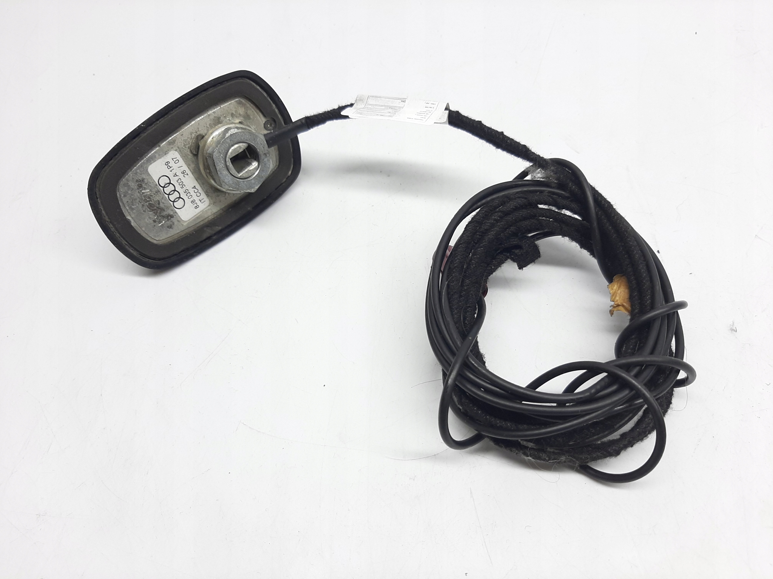 AUDI TT II 8J 2.0 TFSI 2006- ANTENA PODSTAWA ANTENY 8J8035503A - obrazek 2