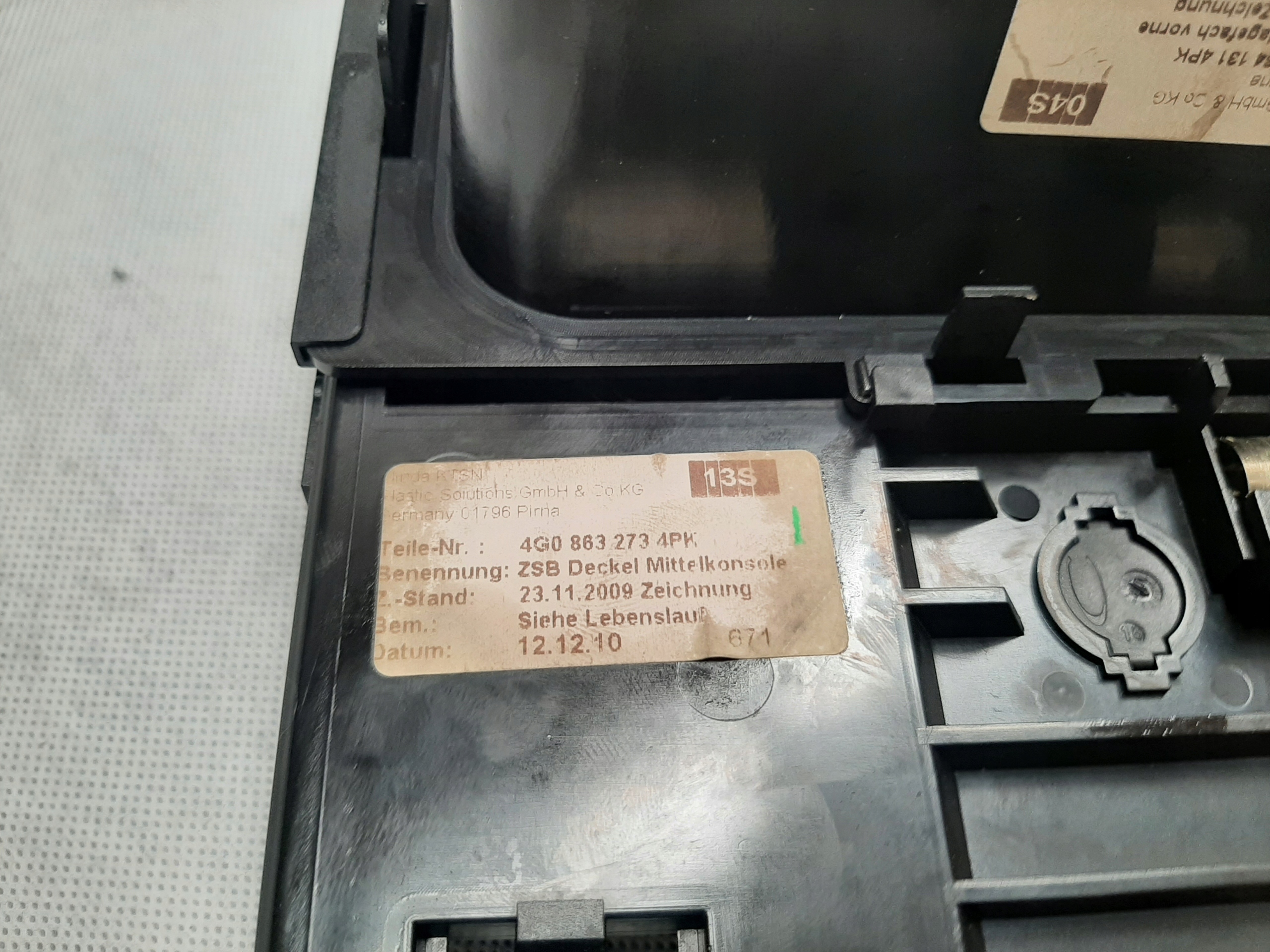 AUDI A7 SPORTBACK 2010- SCHOWEK POPIELNICZKA 4G0863273 4G0864131 - obrazek 4