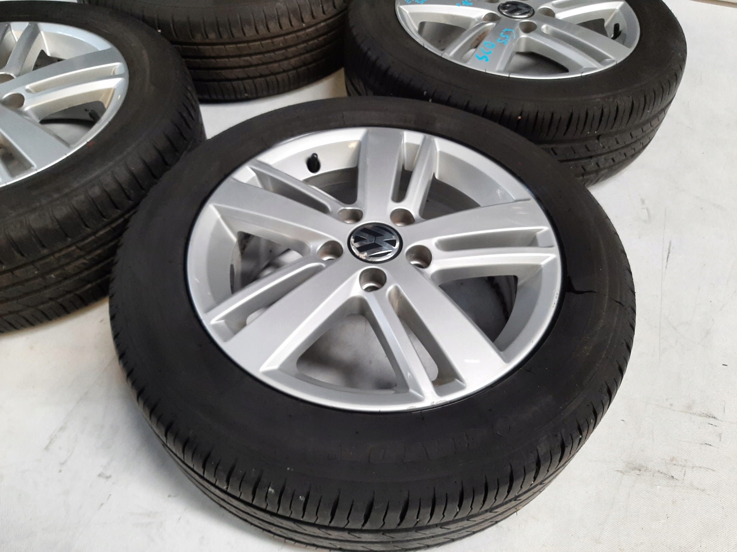 VW JETTA VI FELGI ALUMINIOWE 5x112 6.5J 16" ET50 5C0601025AB - obrazek 3