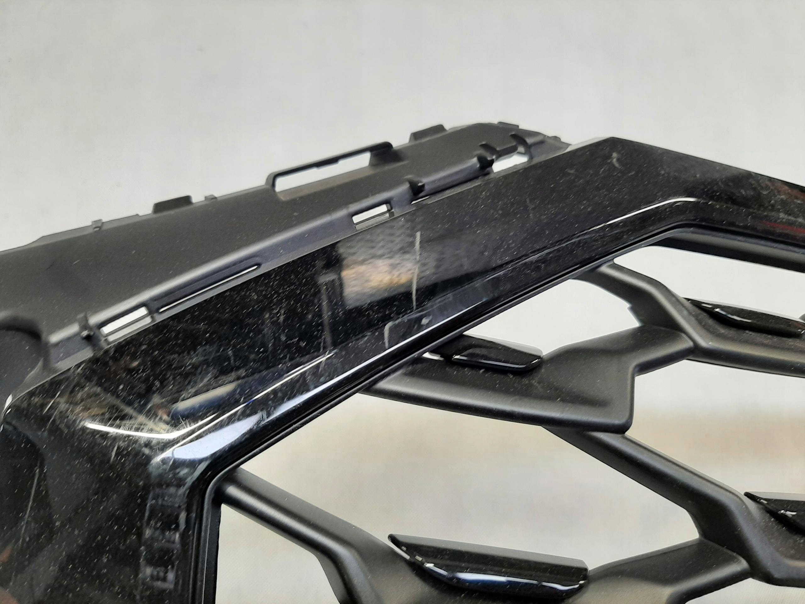 AUDI Q3 83A ATRAPA GRILL ZDERZAKA PRZÓD S-LINE 83F853651B - obrazek 4
