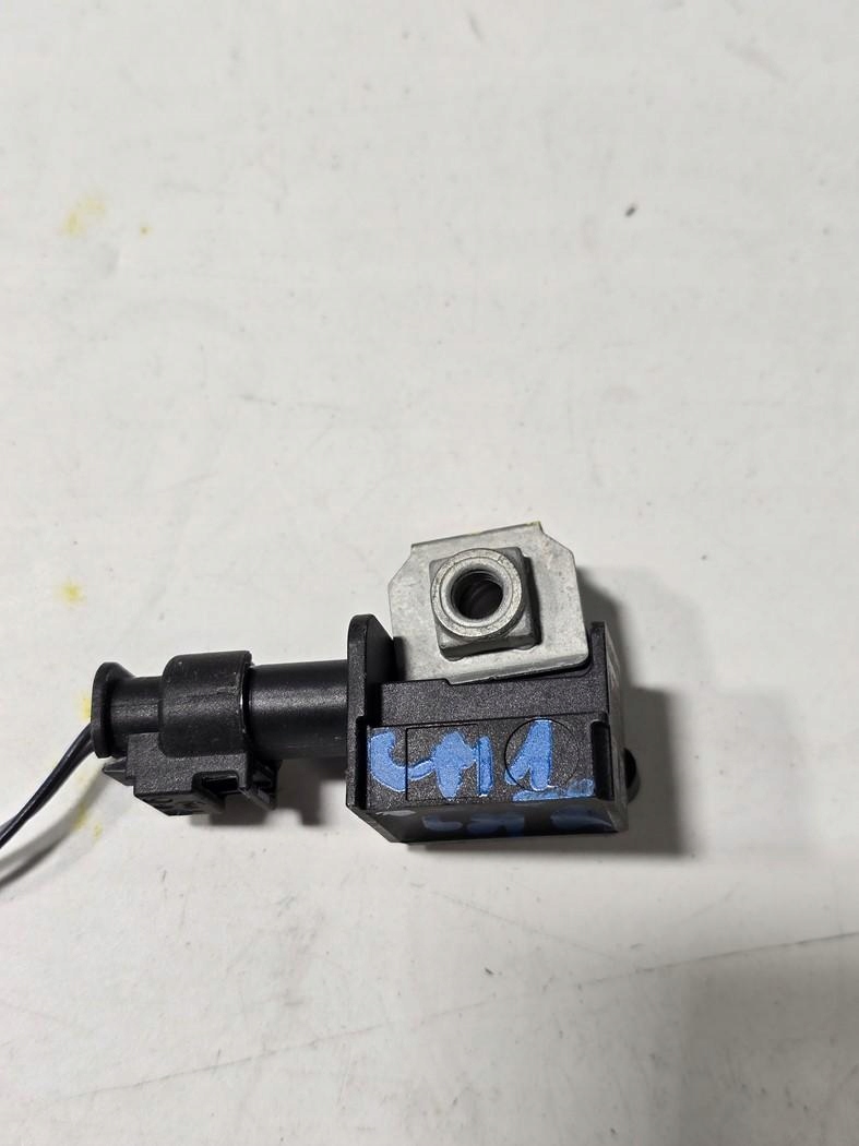 BMW F01 F02 F10 F11 F25 CZUJNIK UDERZENIOWY 779224177 - obrazek 3