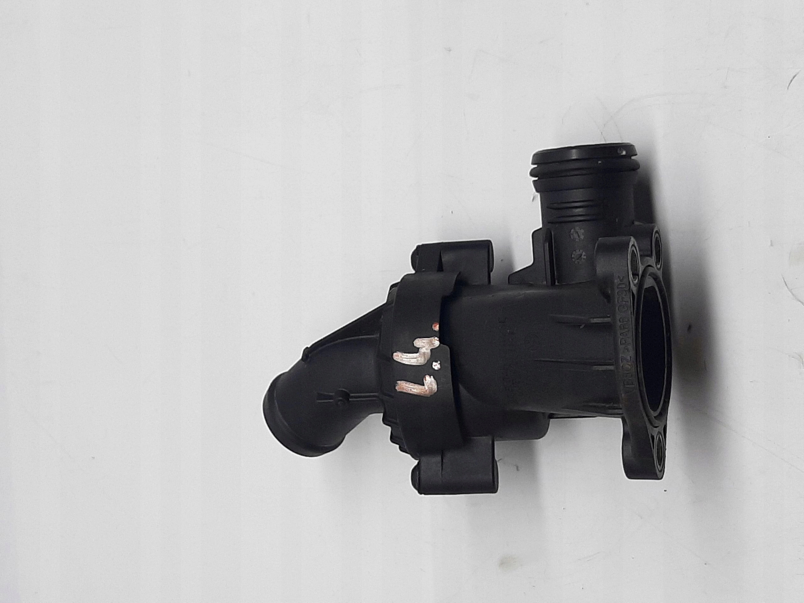 AUDI VW SEAT SKODA 1.4 TDI OBUDOWA TERMOSTATU TERMOSTAT 04B121026C - obrazek 2