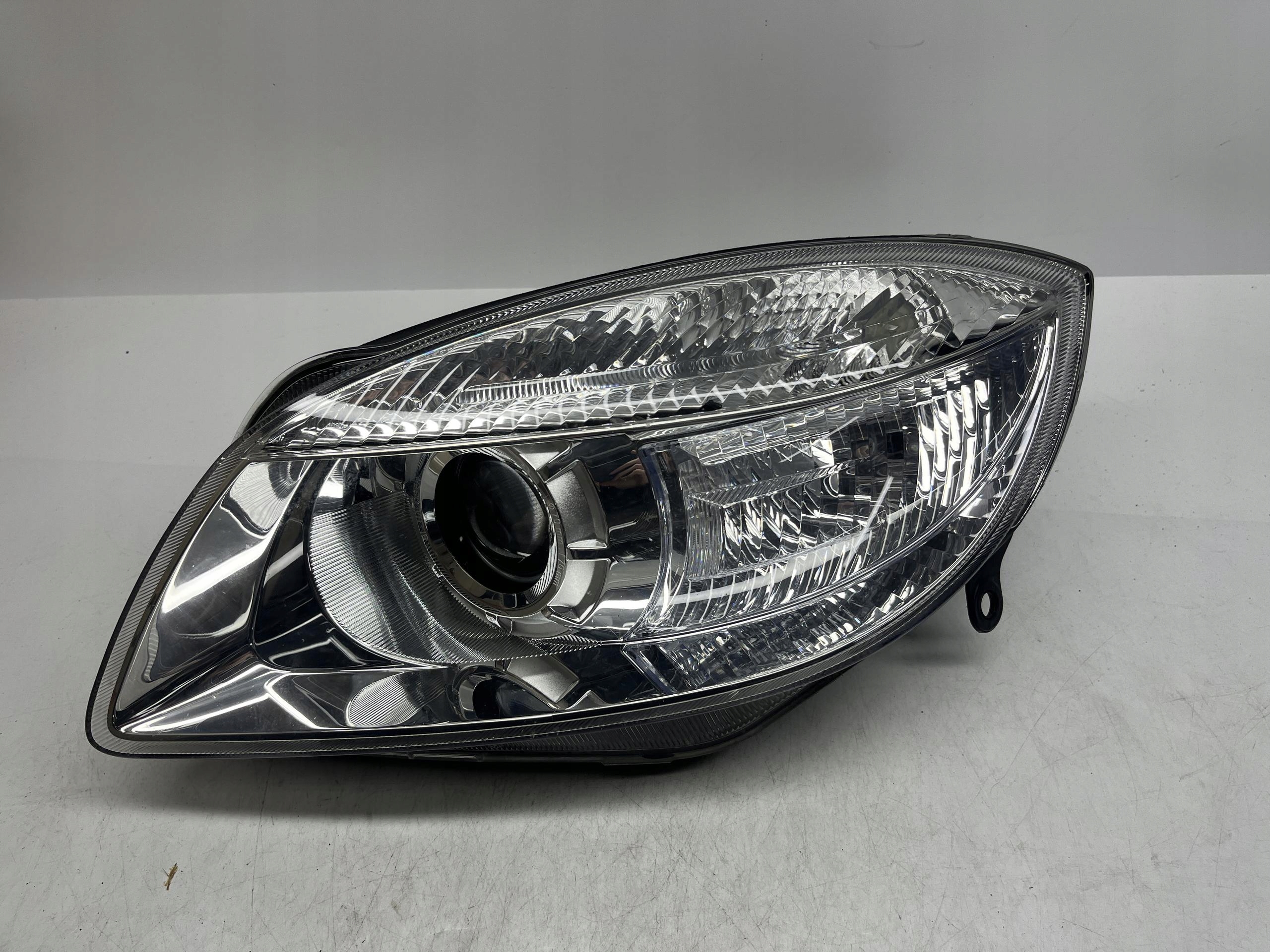 SKODA Fabia Reflektor Lampa Przód Lewy LED 5J1941015A - obrazek 2