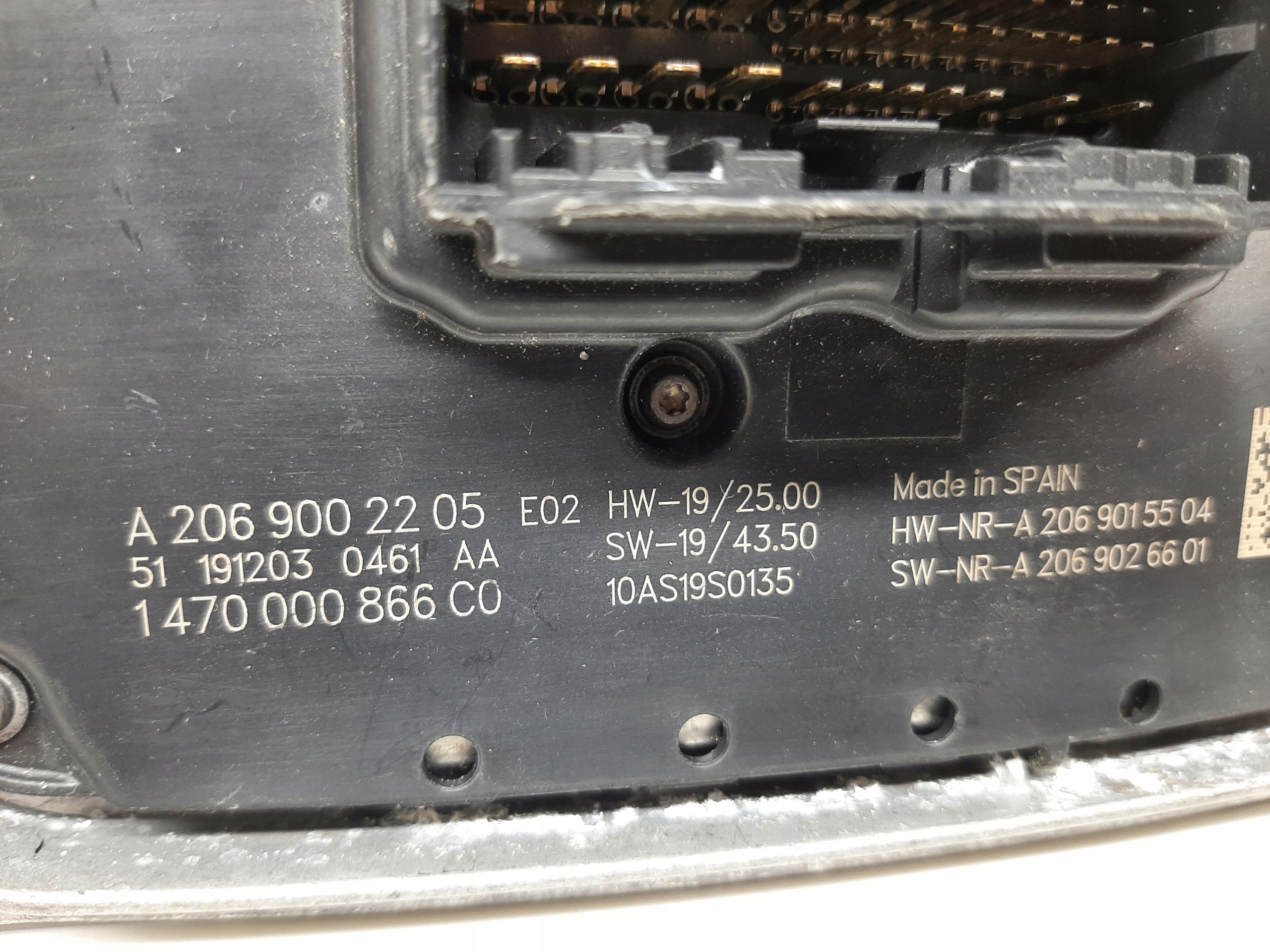 Mercedes W206 C206 A206 C63 Moduł przetwornica LED A2069002205 - obrazek 3