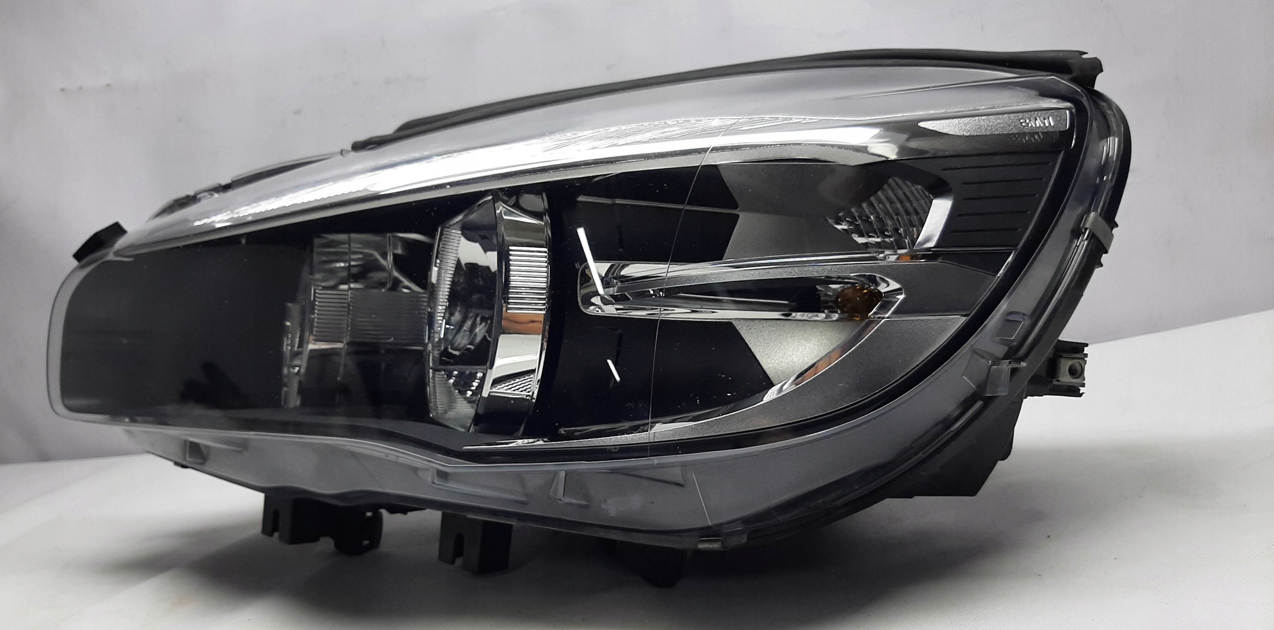 BMW 2 F45 F46 Active Tourer Lampa lewa 7422573 - obrazek 2