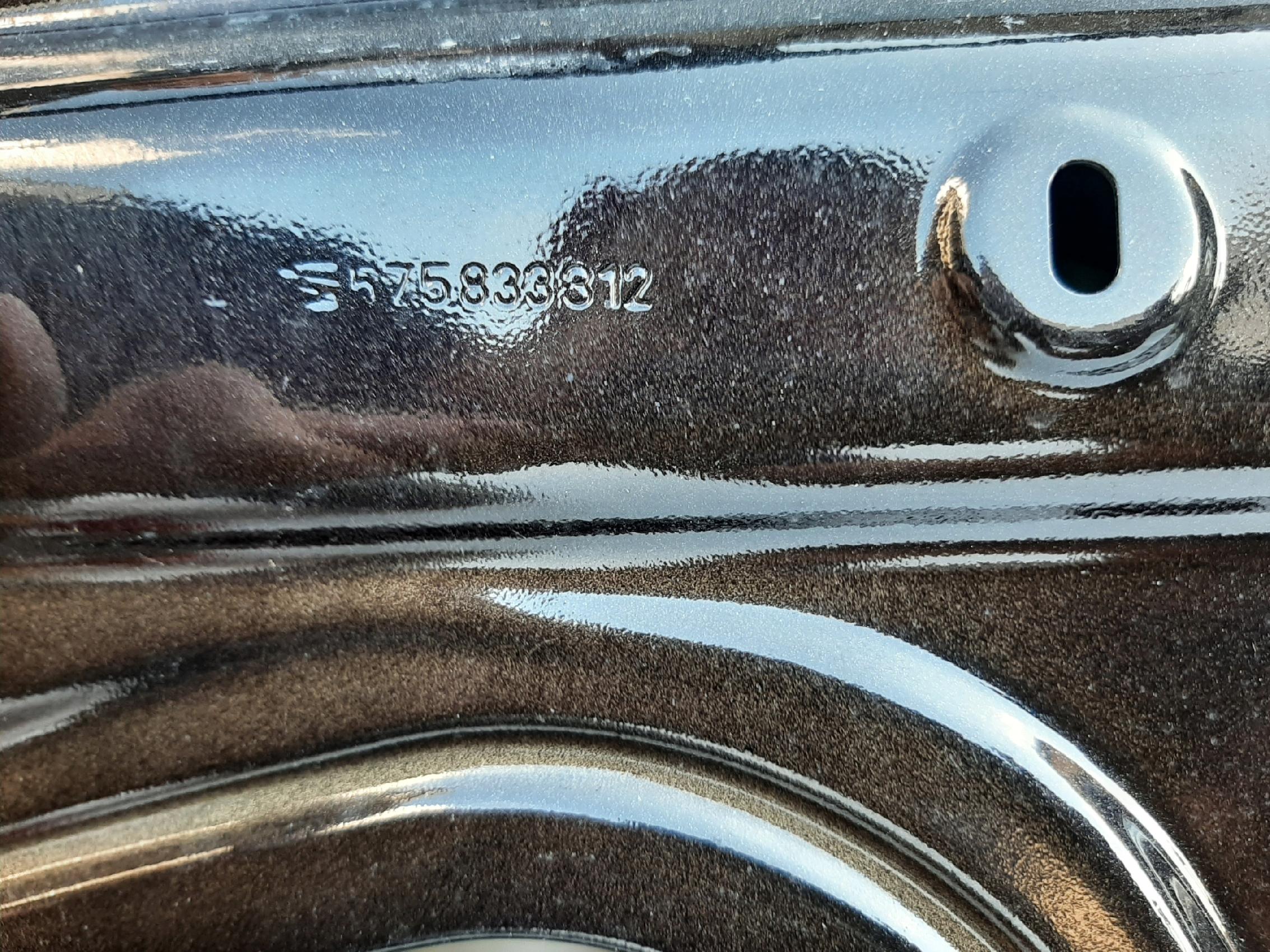 Seat Ateca 575 Drzwi prawe tył - obrazek 5