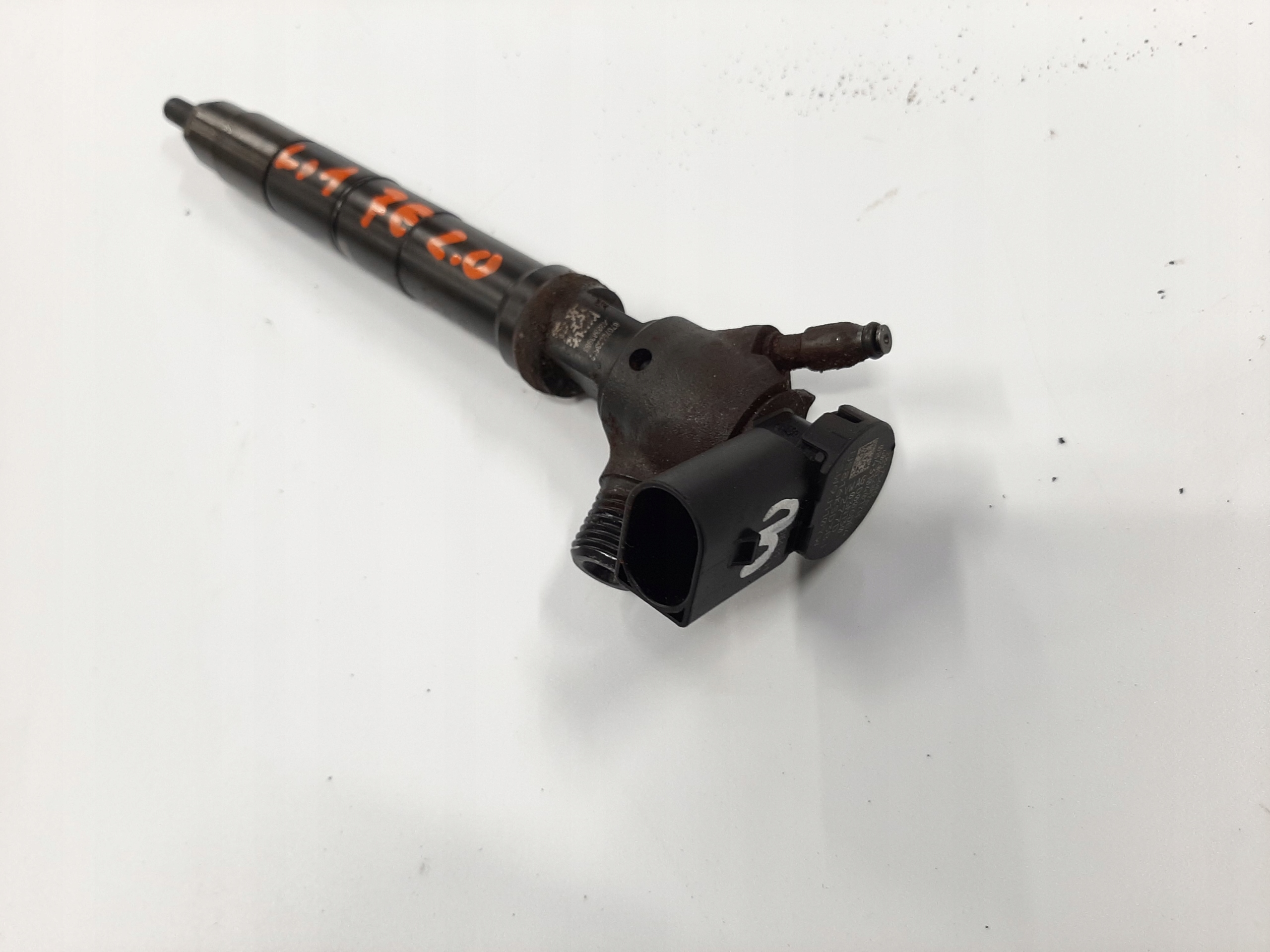 VW T6 WTRYSK WTRYSKIWACZ 2.0TDI 28475606 03N130277D - obrazek 2