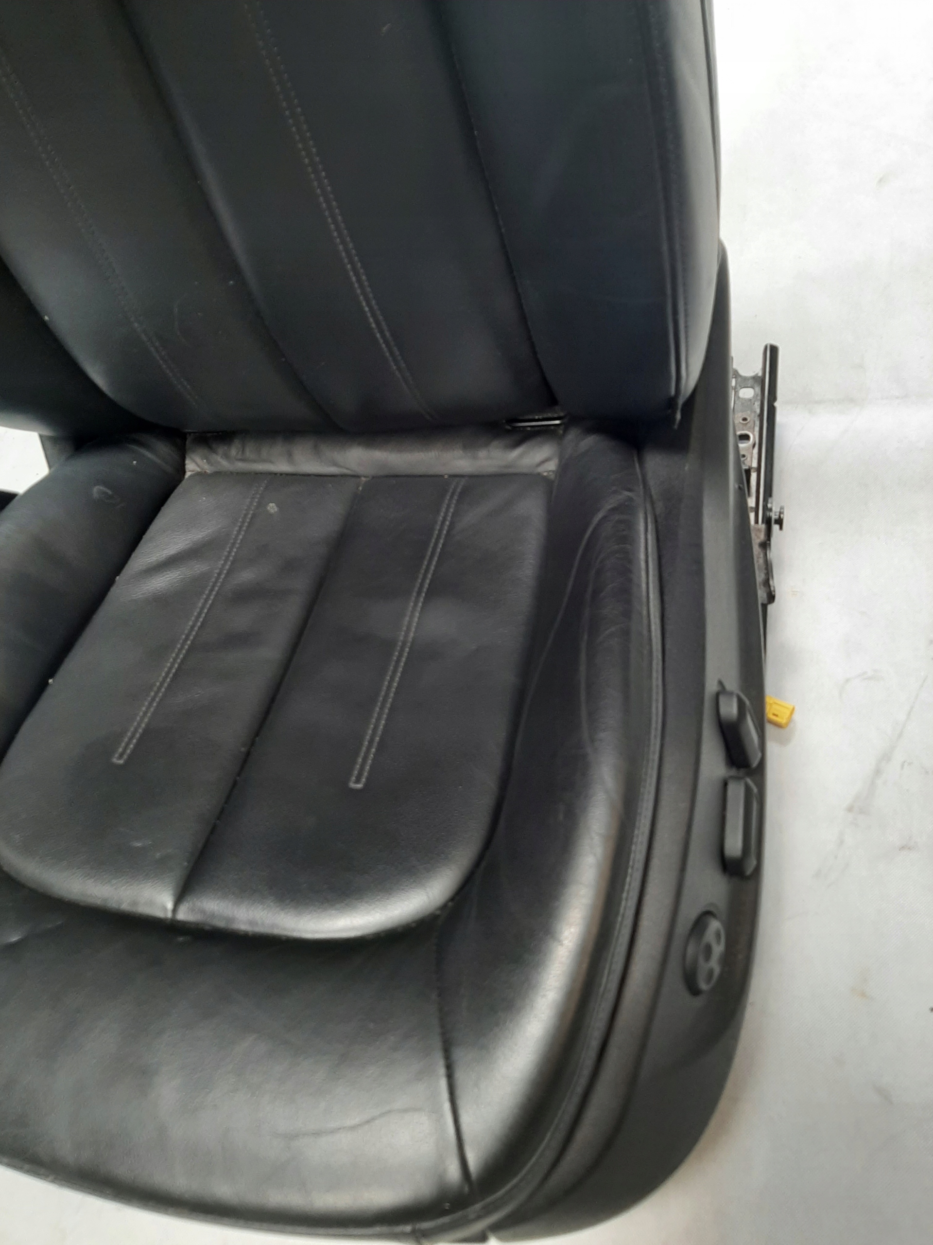 AUDI A7 SPORTBACK 2010- FOTEL LEWY ELEKTRYCZNA REGULACJA SKÓRA - obrazek 3