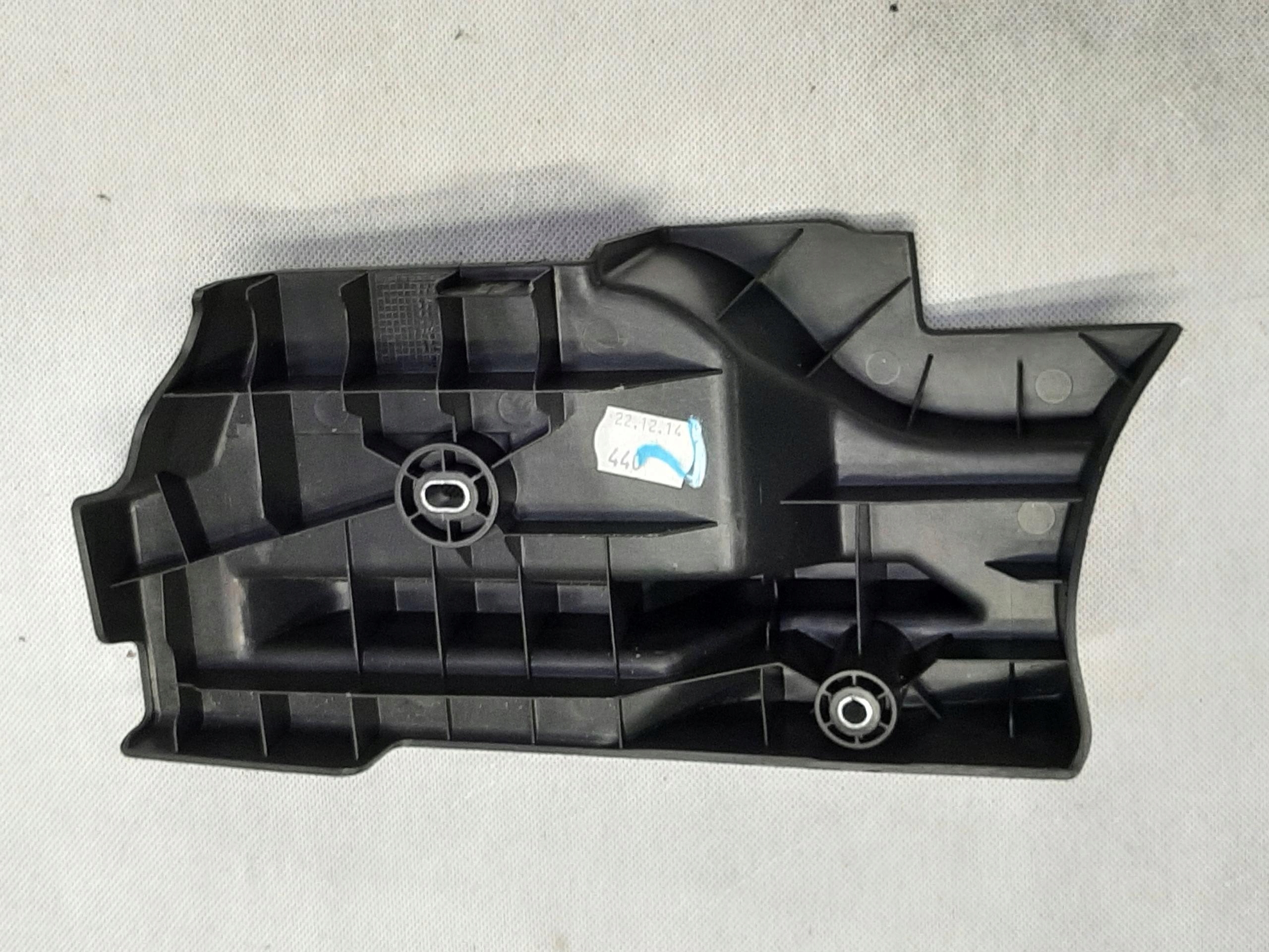 VW GOLF VII 7 5G UCHWYT MOCOWANIE PÓŁKI LEWY TYŁ 5G6858831 - obrazek 2