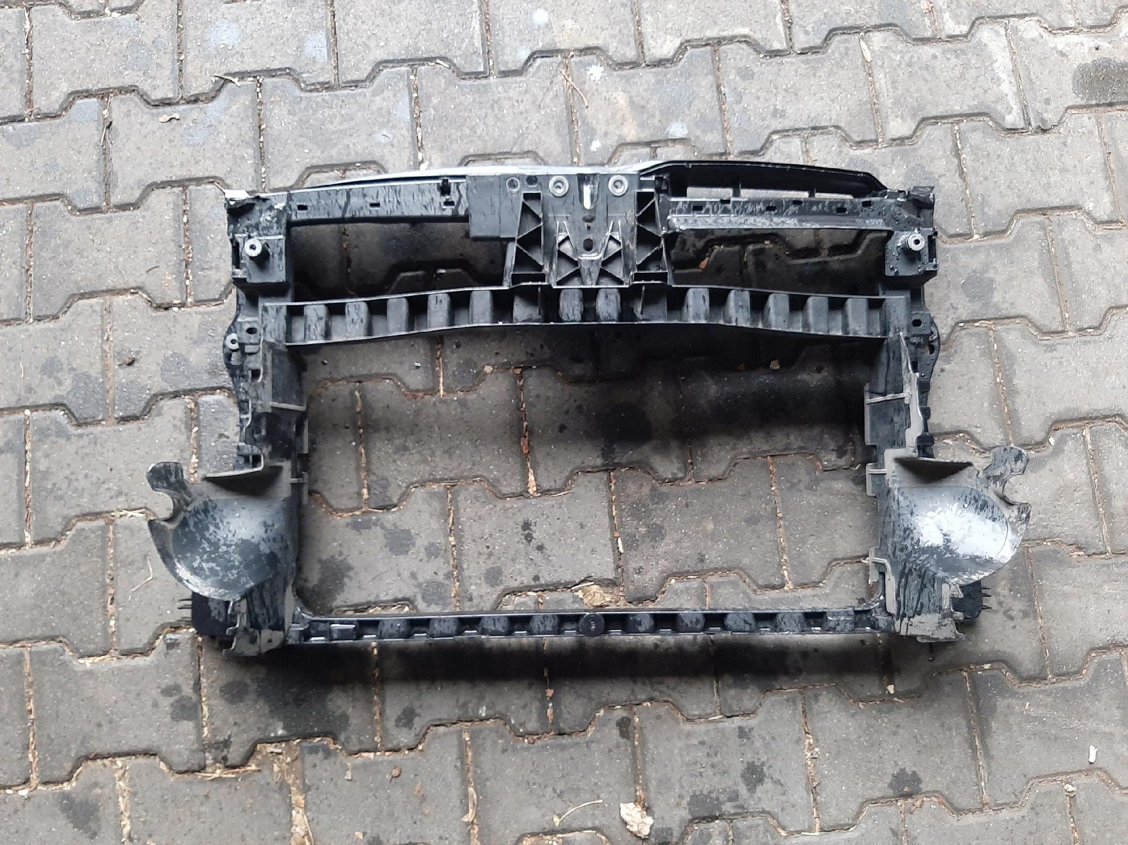 VOLKSWAGEN GOLF 6 WZMOCNIENIE CZOŁOWE PAS 5K0805594F - obrazek 2