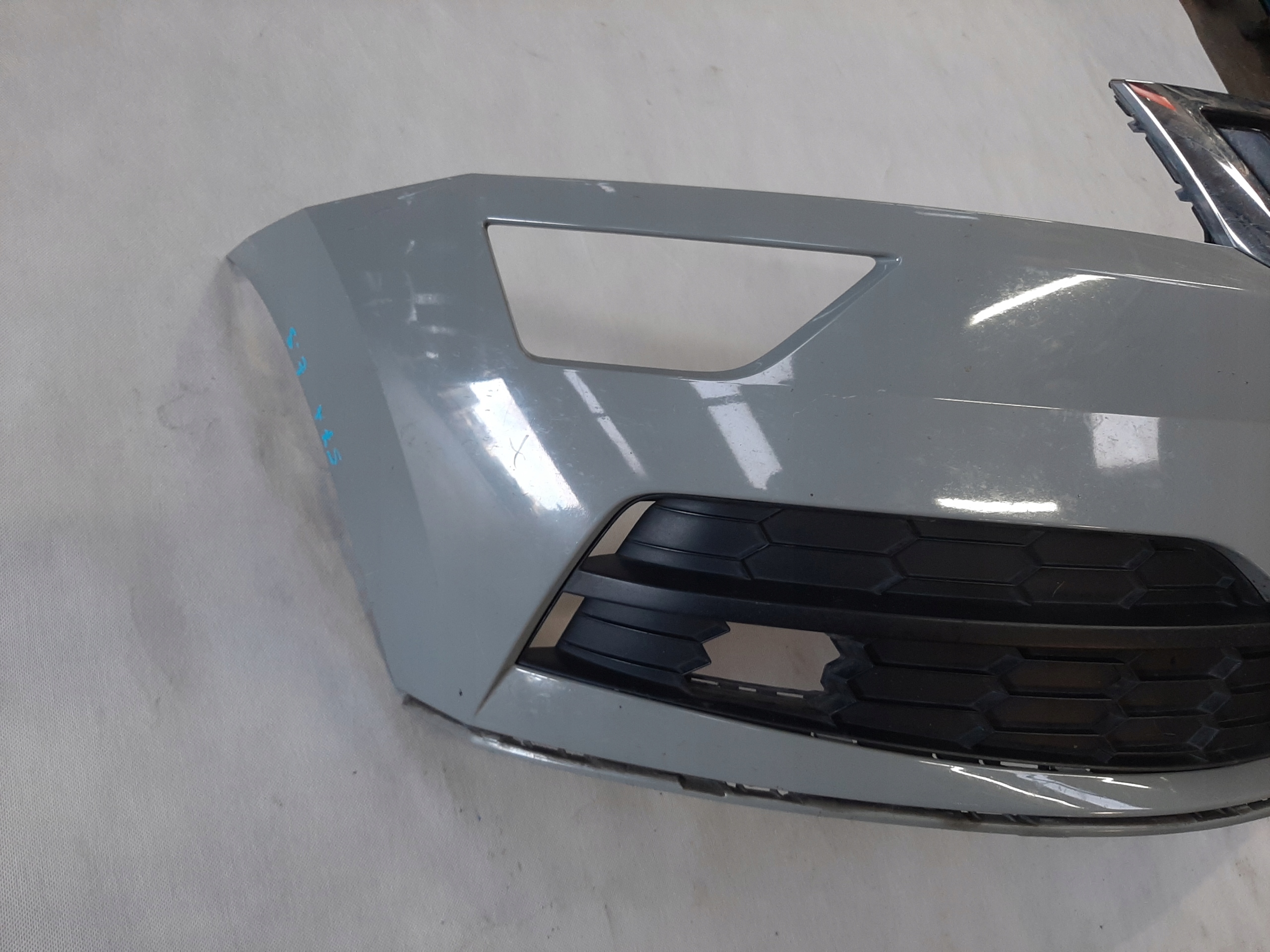 SKODA KAROQ ZDERZAK PRZEDNI PRZÓD 57A807221 - obrazek 4