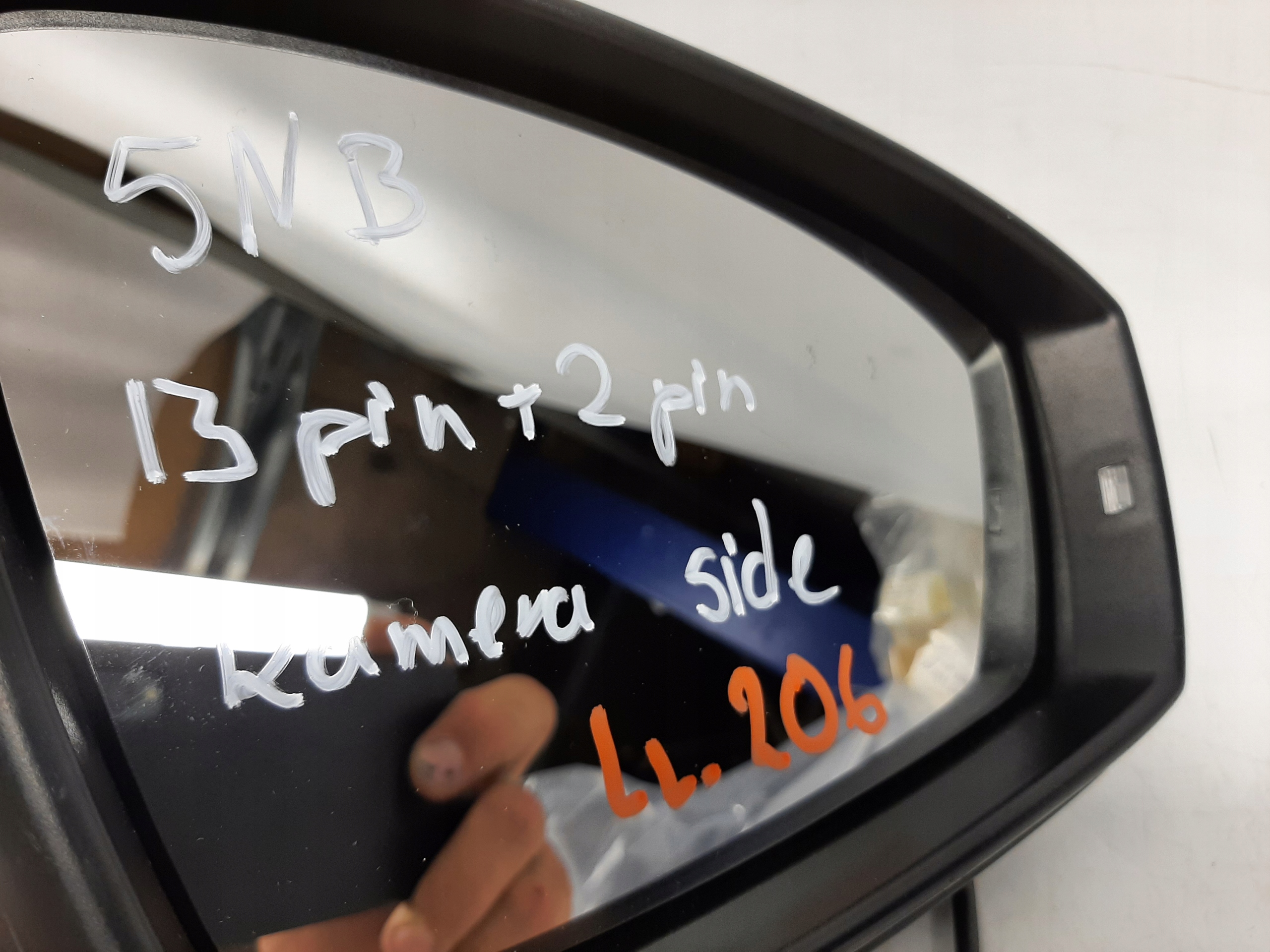 VW TIGUAN II 5NB LUSTERKO ZEWNĘTRZNE PRAWE 13 + 2 PIN KAMERA SIDE ASSIST - obrazek 2
