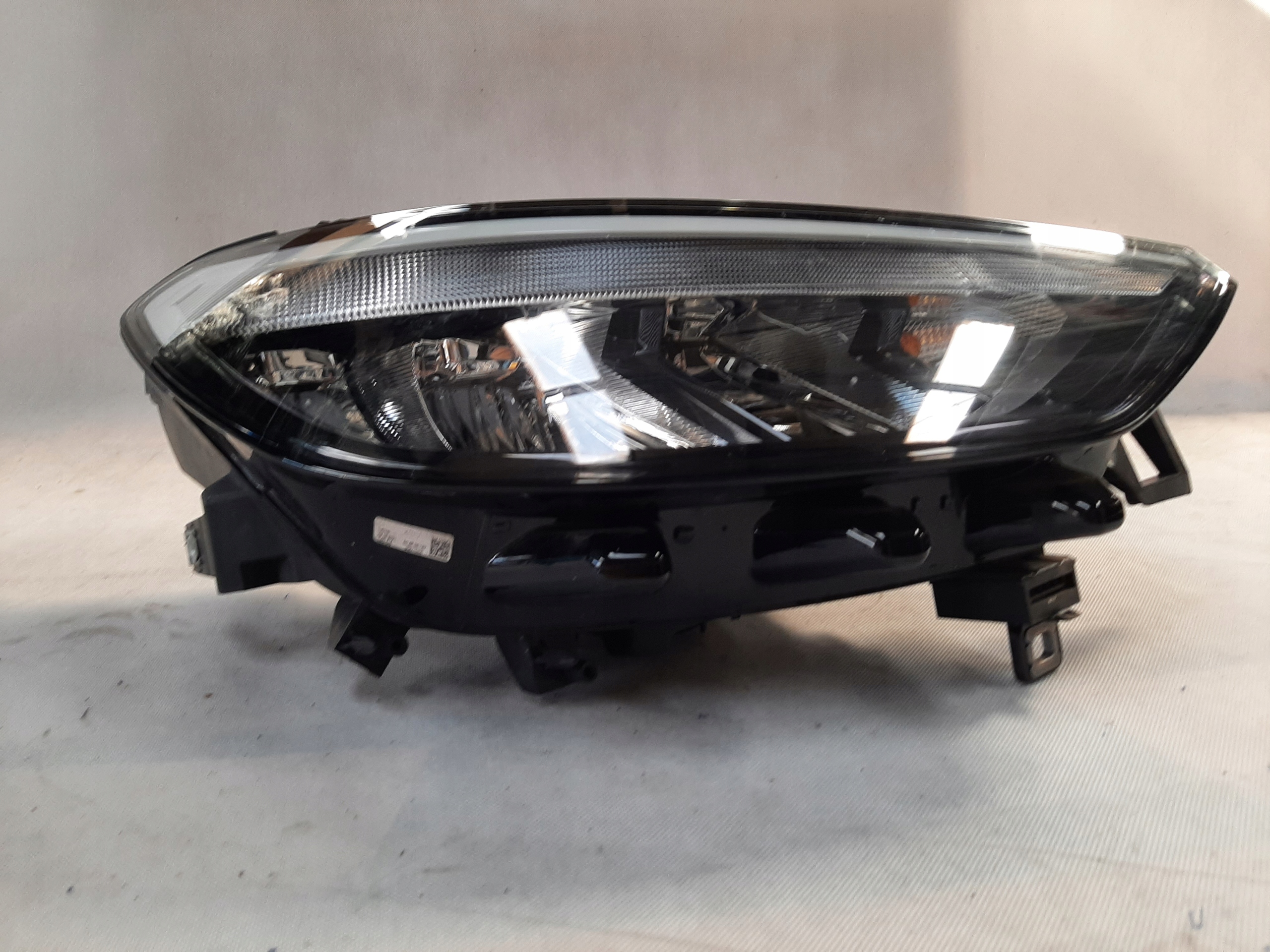 VW ID.3 REFLEKTOR LED LAMPA PRZÓD PRZEDNIA PRAWA 10B941006A - obrazek 2