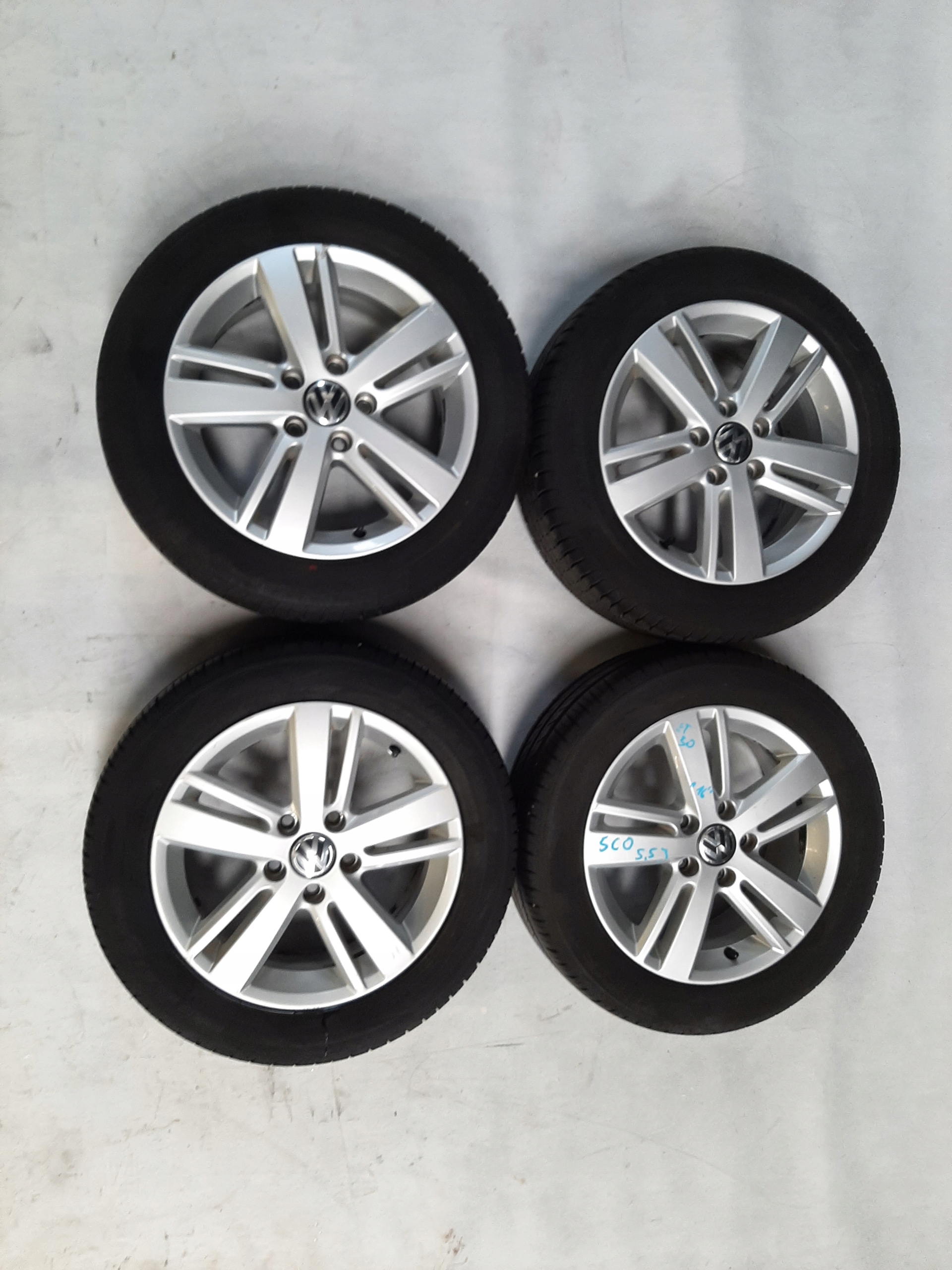 VW JETTA VI FELGI ALUMINIOWE 5x112 6.5J 16" ET50 5C0601025AB