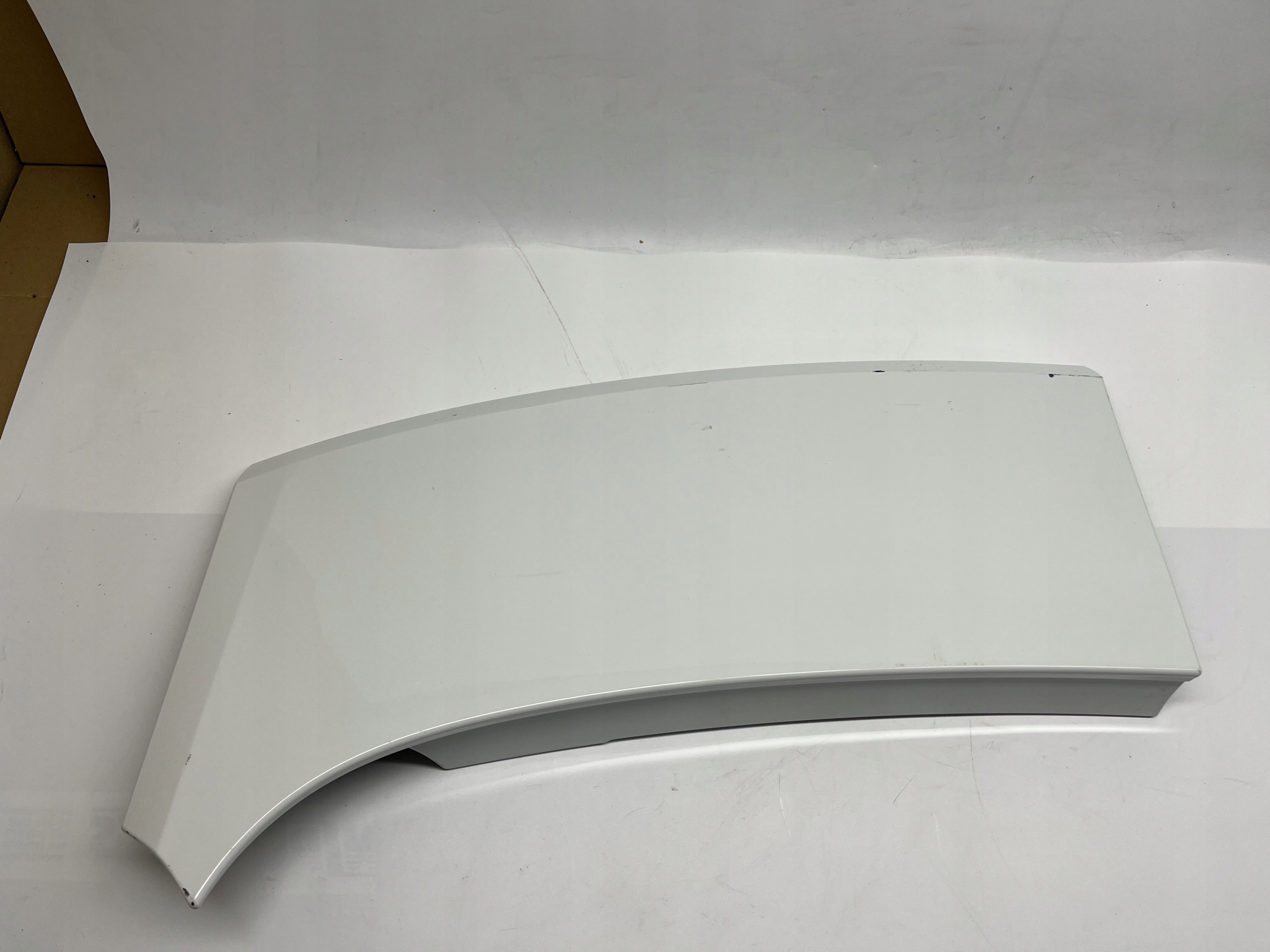 Porsche Panamera II Tylny Spoiler Lotka Prawa Strona Czerwony 971827848 - obrazek 4