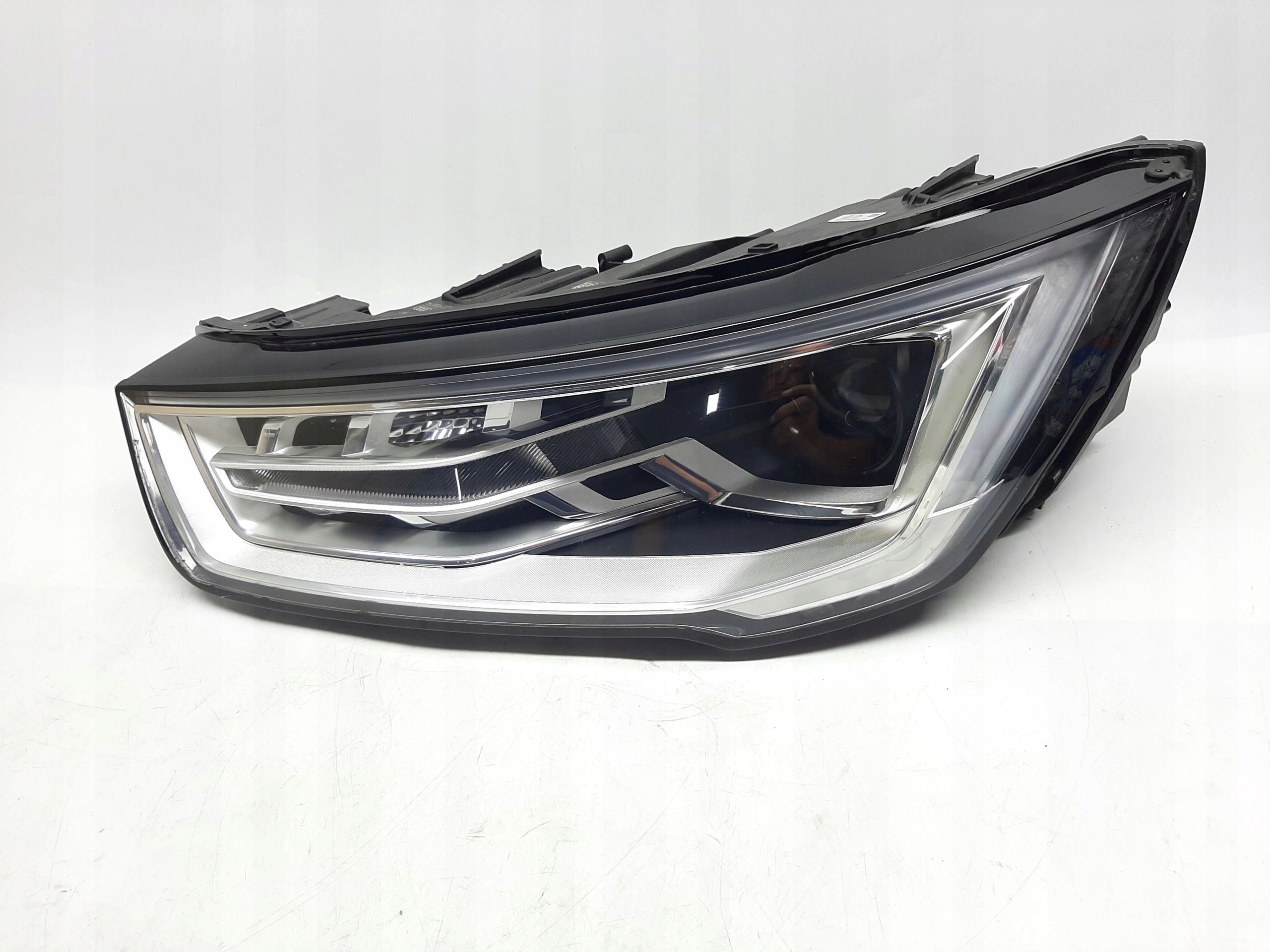 AUDI A1 LIFT 2014-2018 LAMPA REFLEKTOR LED LEWY PRZÓD 8XA941005A - obrazek 2