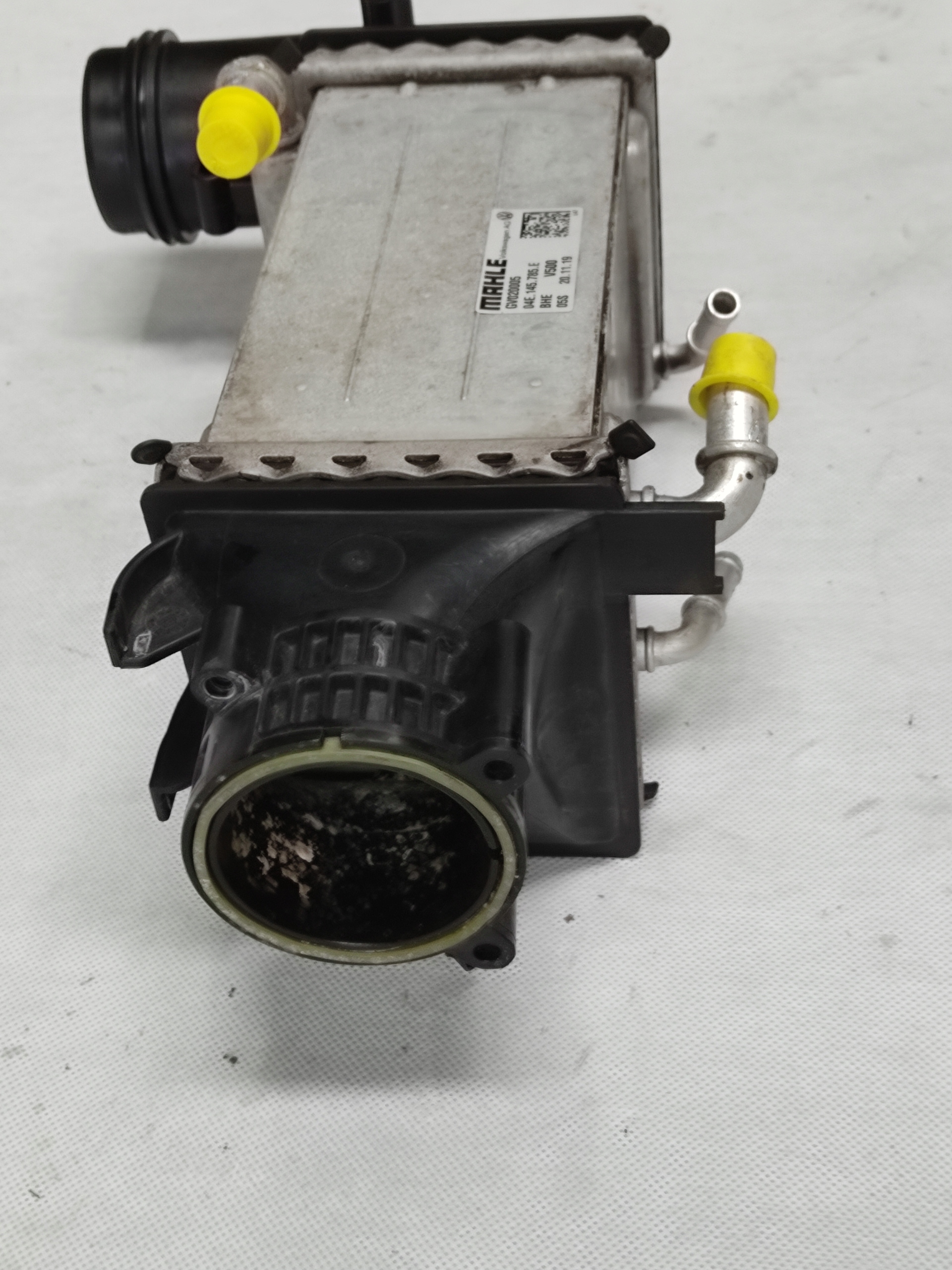 VW GOLF VIII INTERCOOLER CHŁODNICA POWIETRZA 04E145785E - obrazek 3