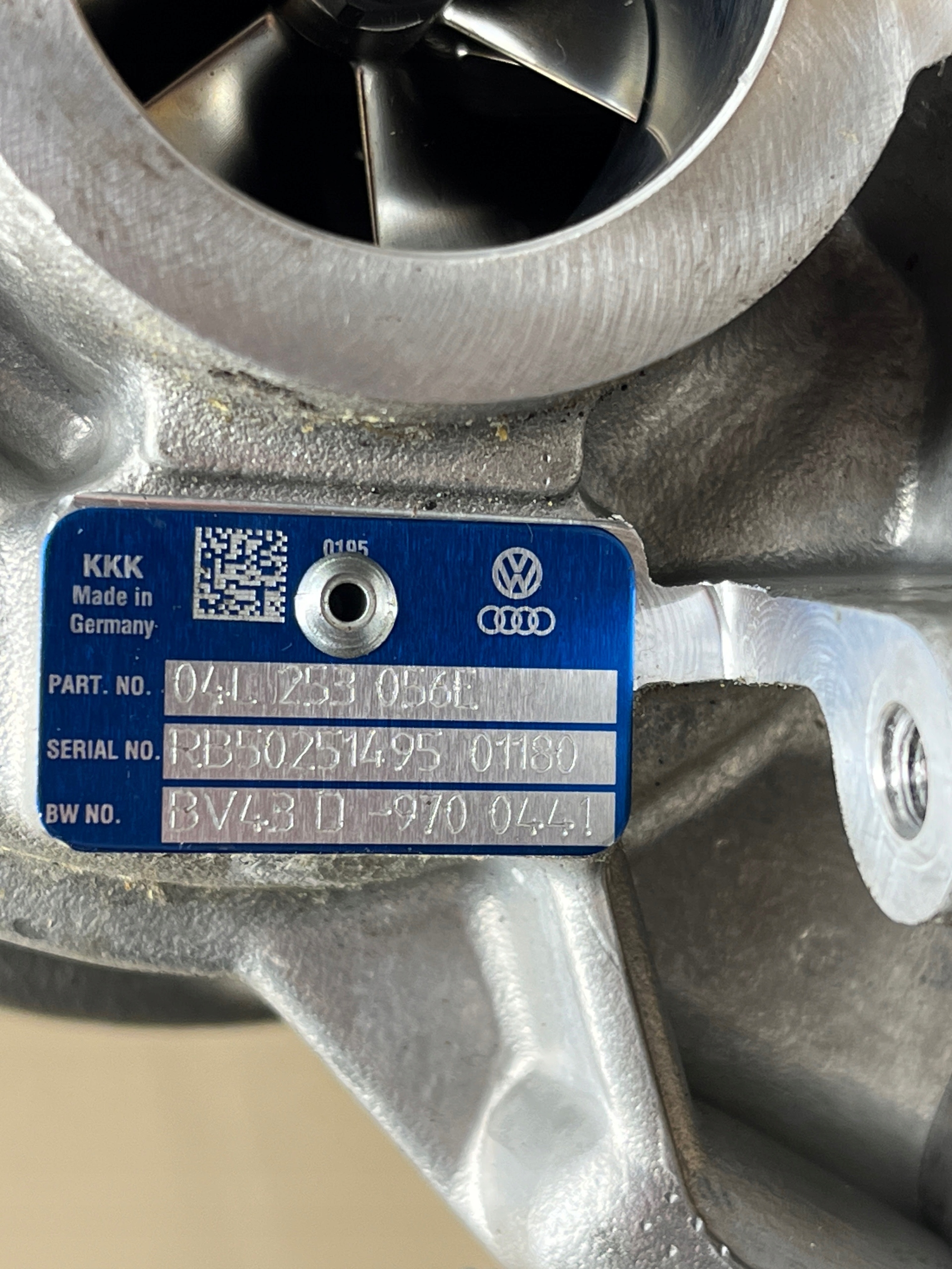 Audi A6 S6 Turbo Turbina Turbosprężarka 0Km 04L253056E - obrazek 4