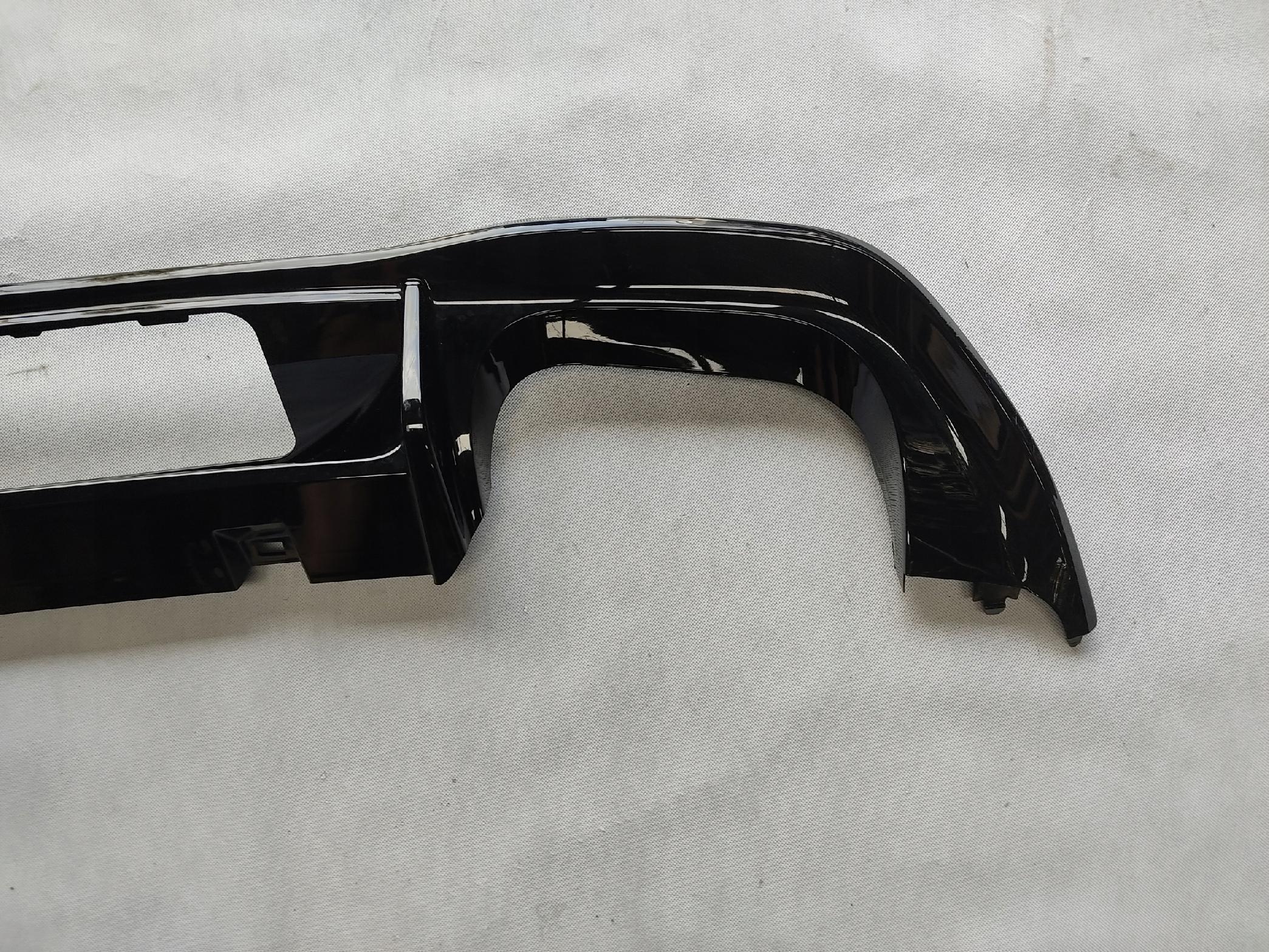 VW GOLF VIII R LIFT H/B 2024- SPOILER DYFUZOR ZDERZAKA TYŁ 5H6807568R - obrazek 4