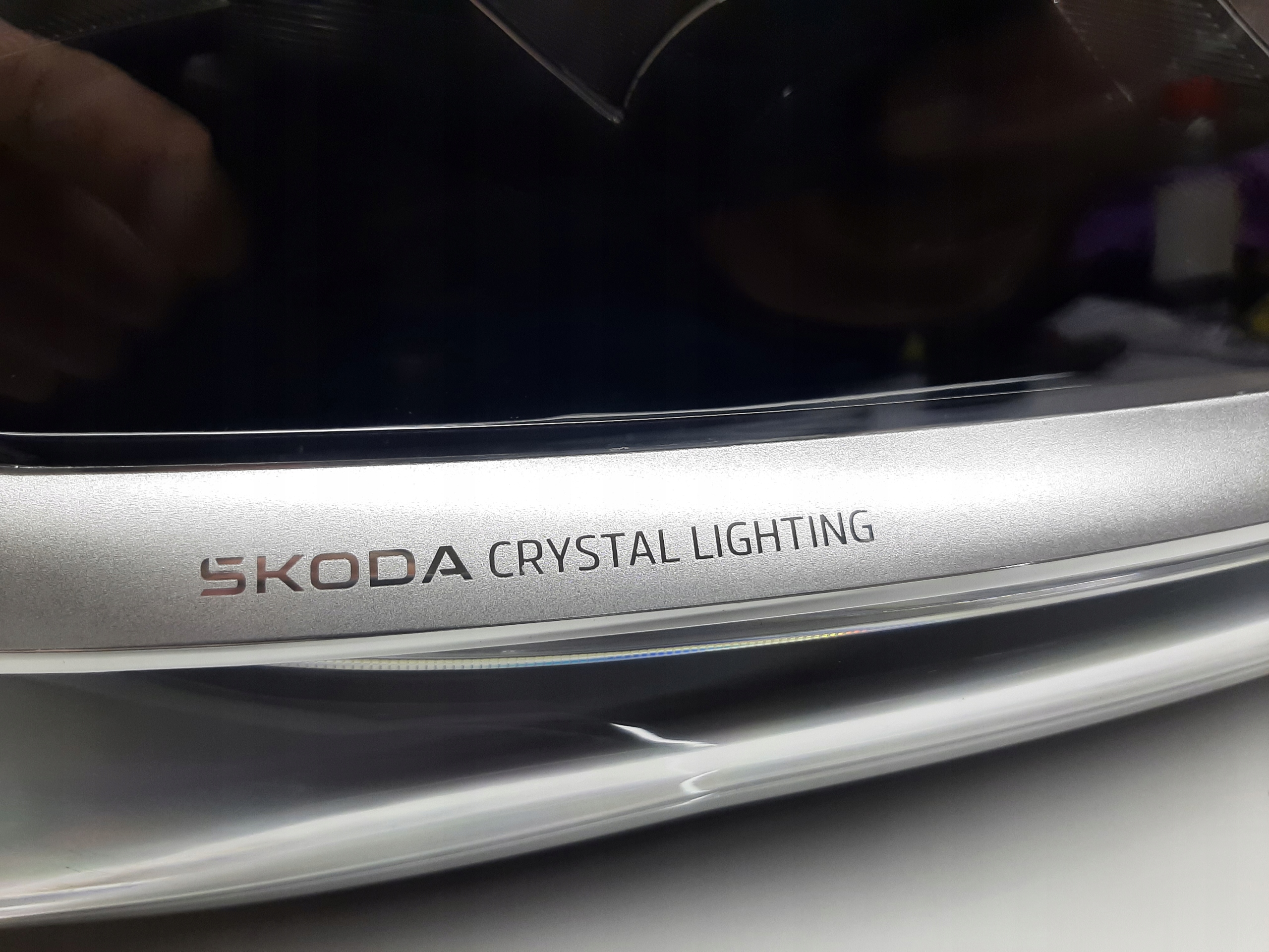 Skoda SuperB 4 2024-> Reflektor Prawy Lampa Prawa LED High Valeo 3P1941016 - obrazek 4
