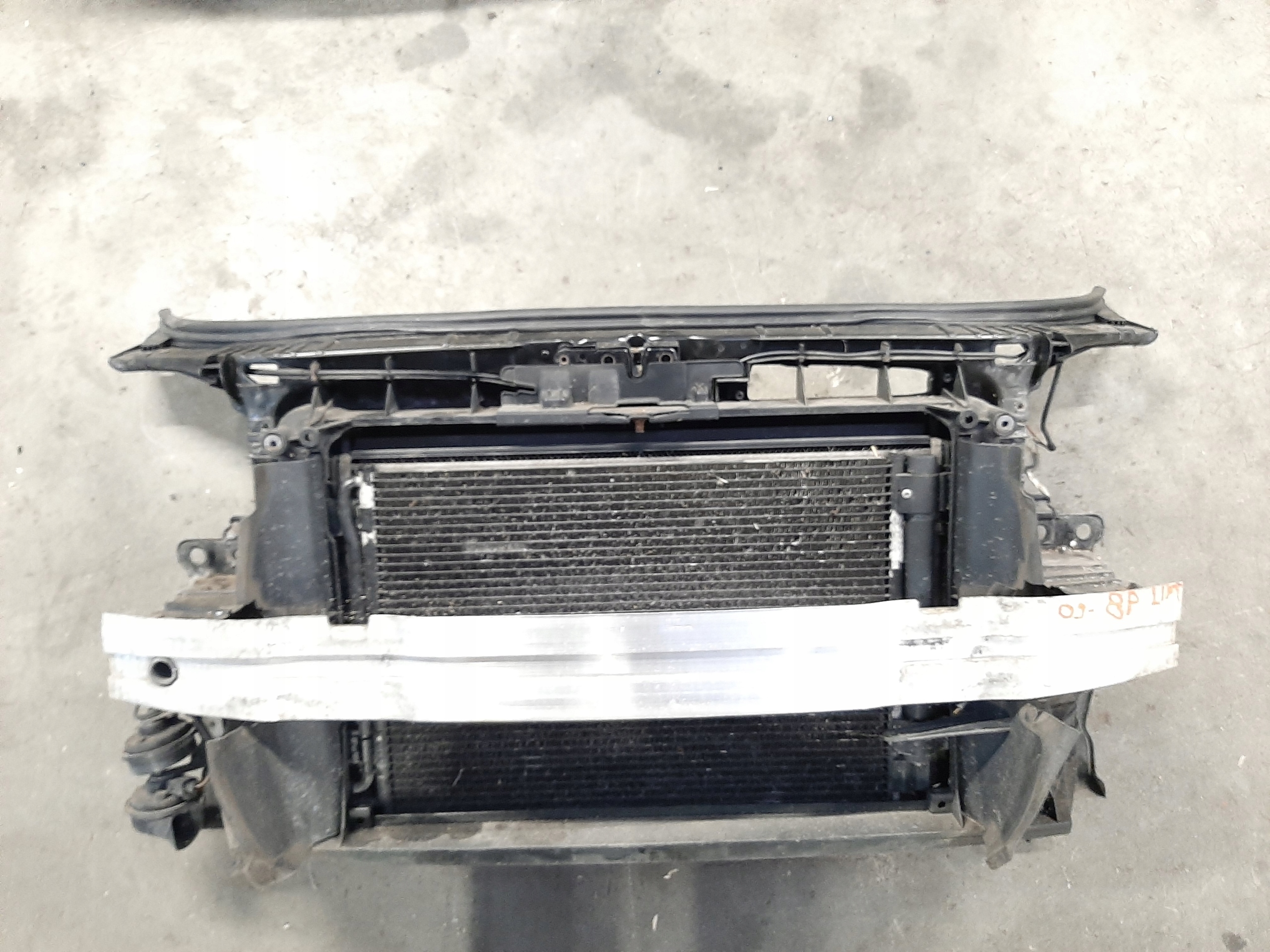 AUDI A3 2008- LIFT WZMOCNIENIE front 2.0 TDI 8P0805594C 1K0121251DD pas