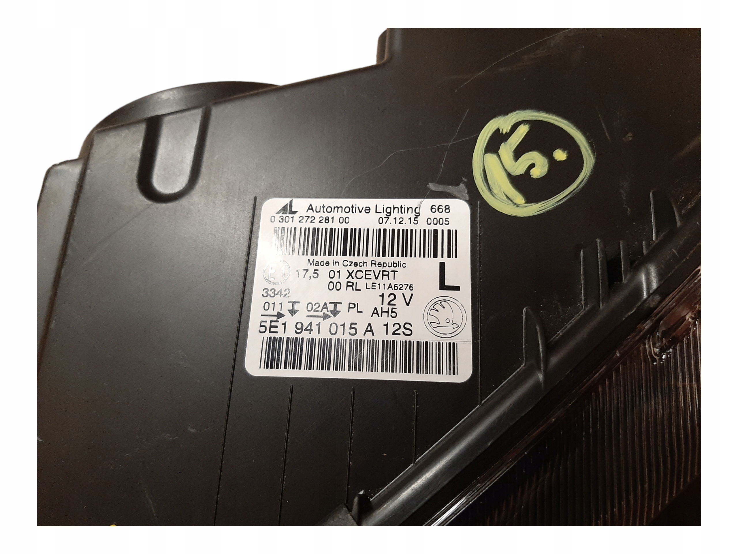SKODA OCTAVIA 3 2014-2018 REFLEKTOR LAMPA LEWA XENON 5E1941015A - obrazek 6