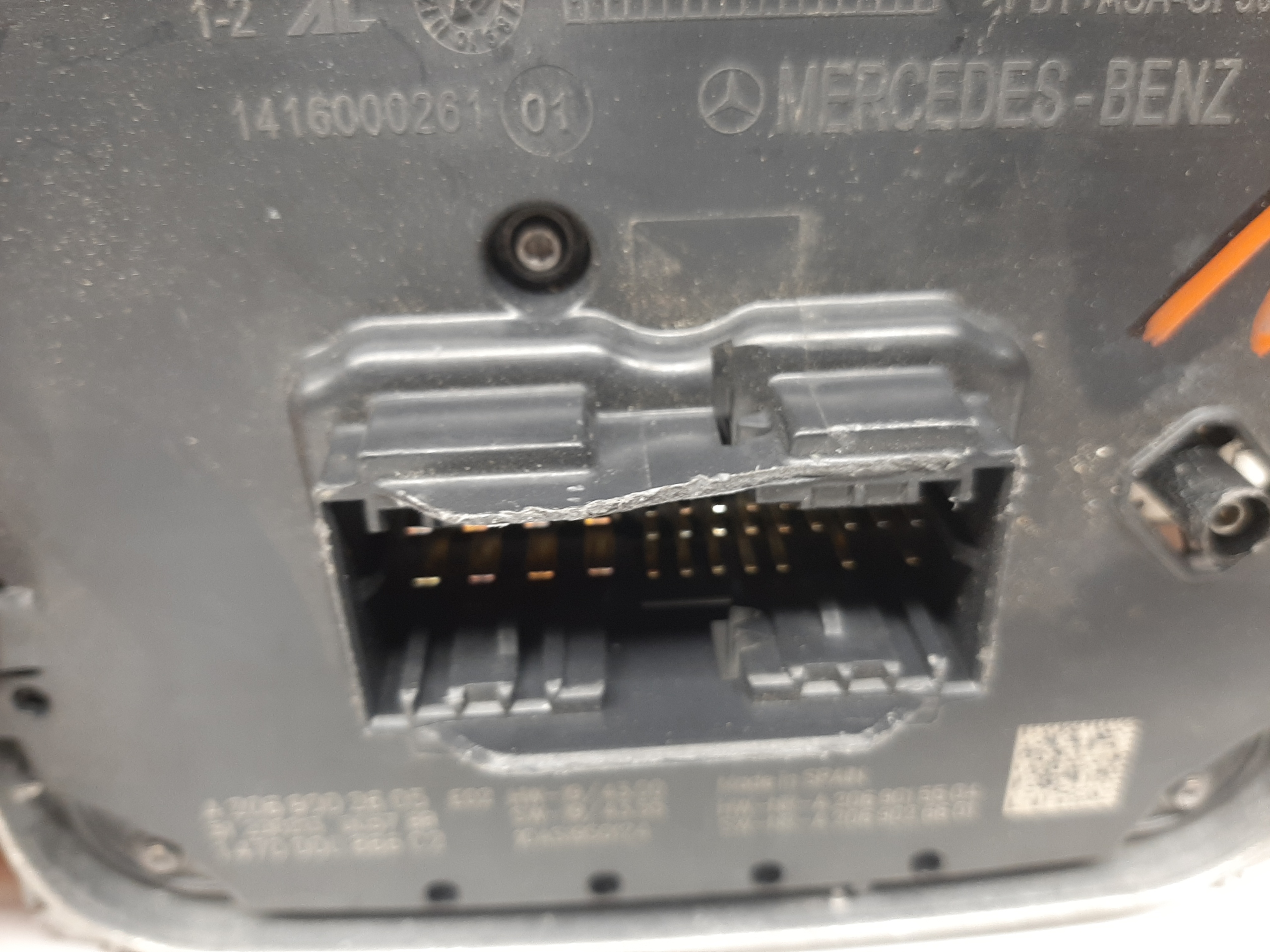 Mercedes W206 W223 Moduł przetwornica LED A2069002605 - obrazek 3