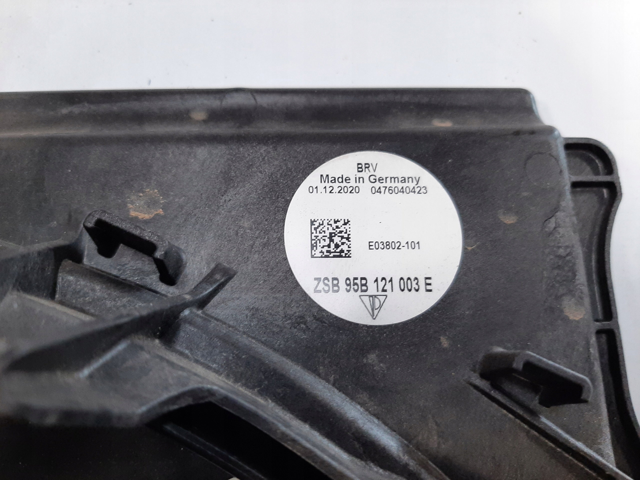 PORSCHE MACAN OBUDOWA WENTYLATORY 95B121207A 95B959455G 95B959455F - obrazek 4