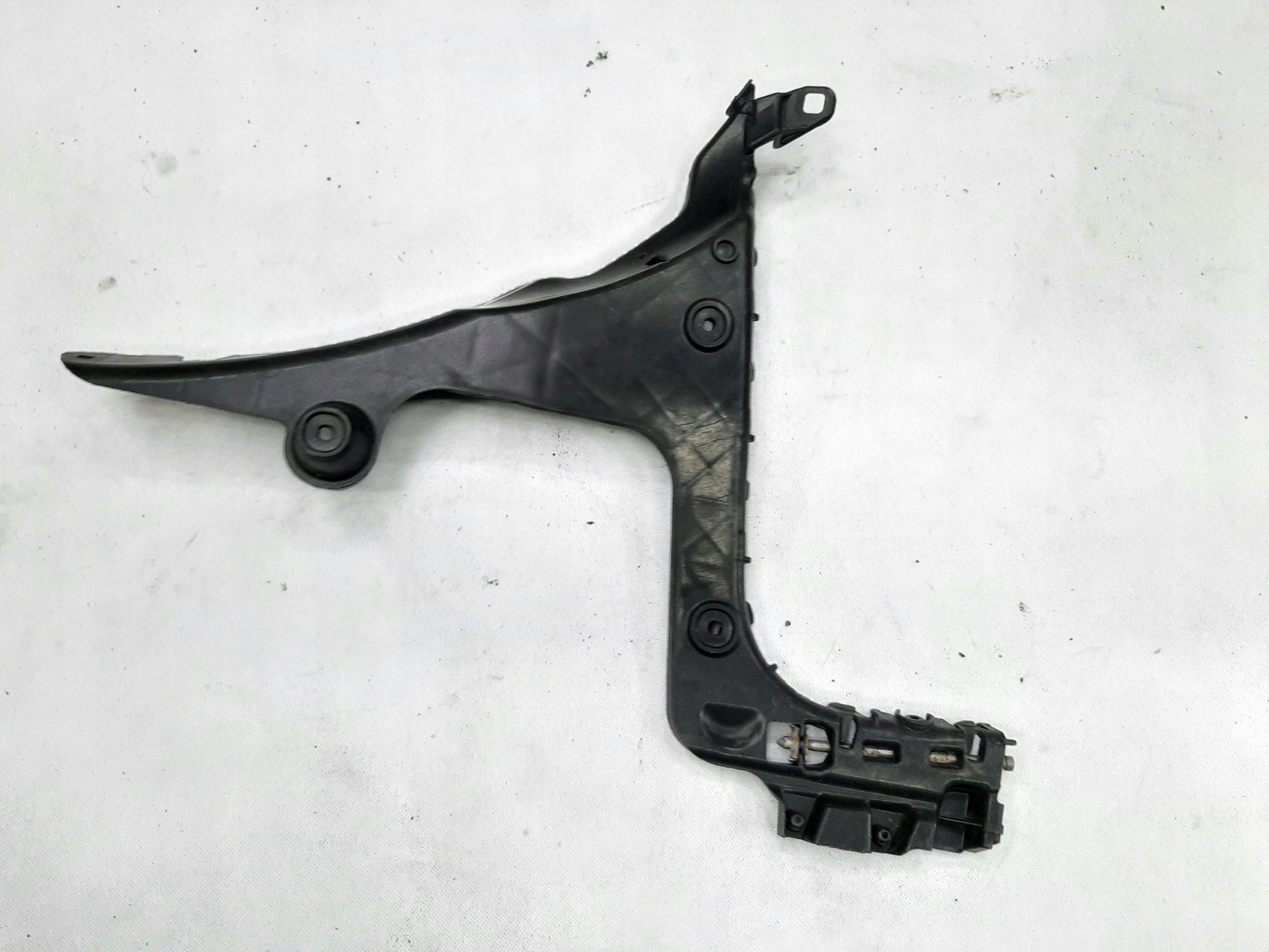 AUDI A3 8P SPORTBACK ŚLIZG MOCOWANIE ZDERZAKA PRAWY TYŁ 8P4807378B - obrazek 4