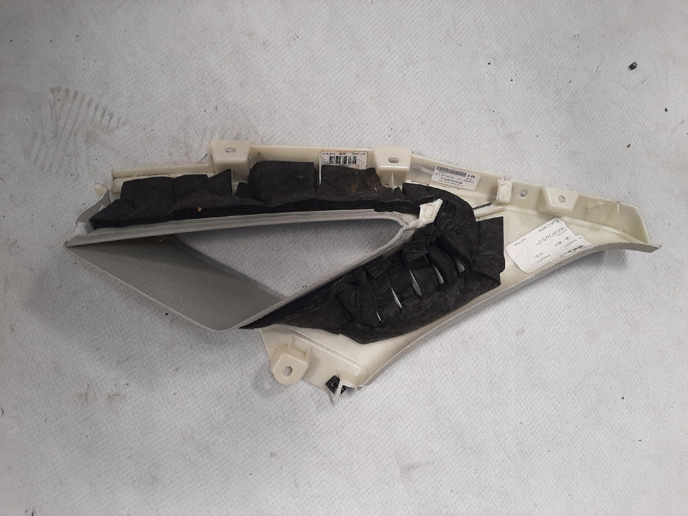 AUDI A8 D4 2009- OSŁONA NAKŁADKA SŁUPKA C PRAWY TYŁ 4H0867242D - obrazek 3