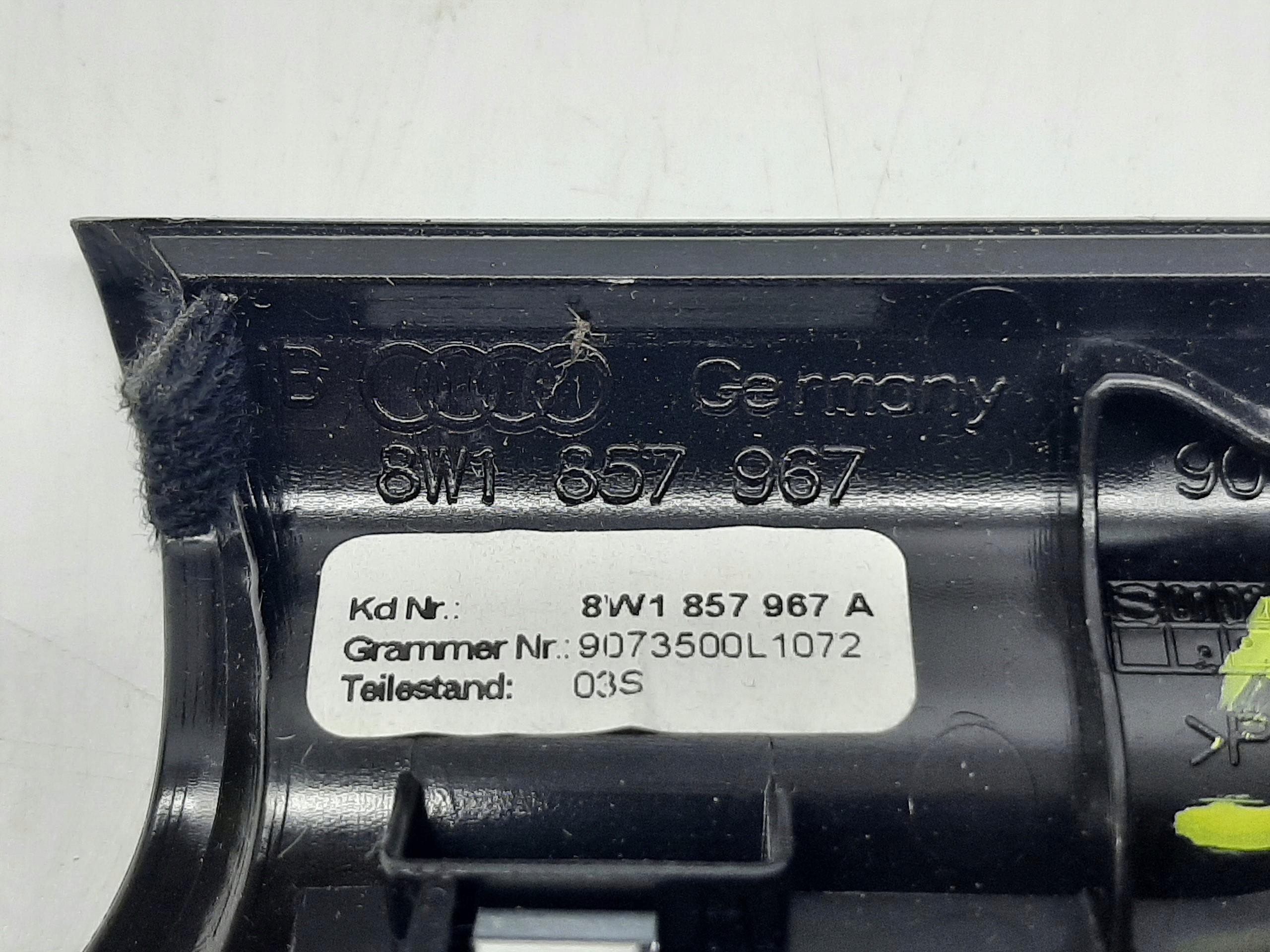 AUDI A5 SPORTBACK II LIFT 2021- LEWY DEKOR LISTWA KONSOLI 8W1857967A - obrazek 3