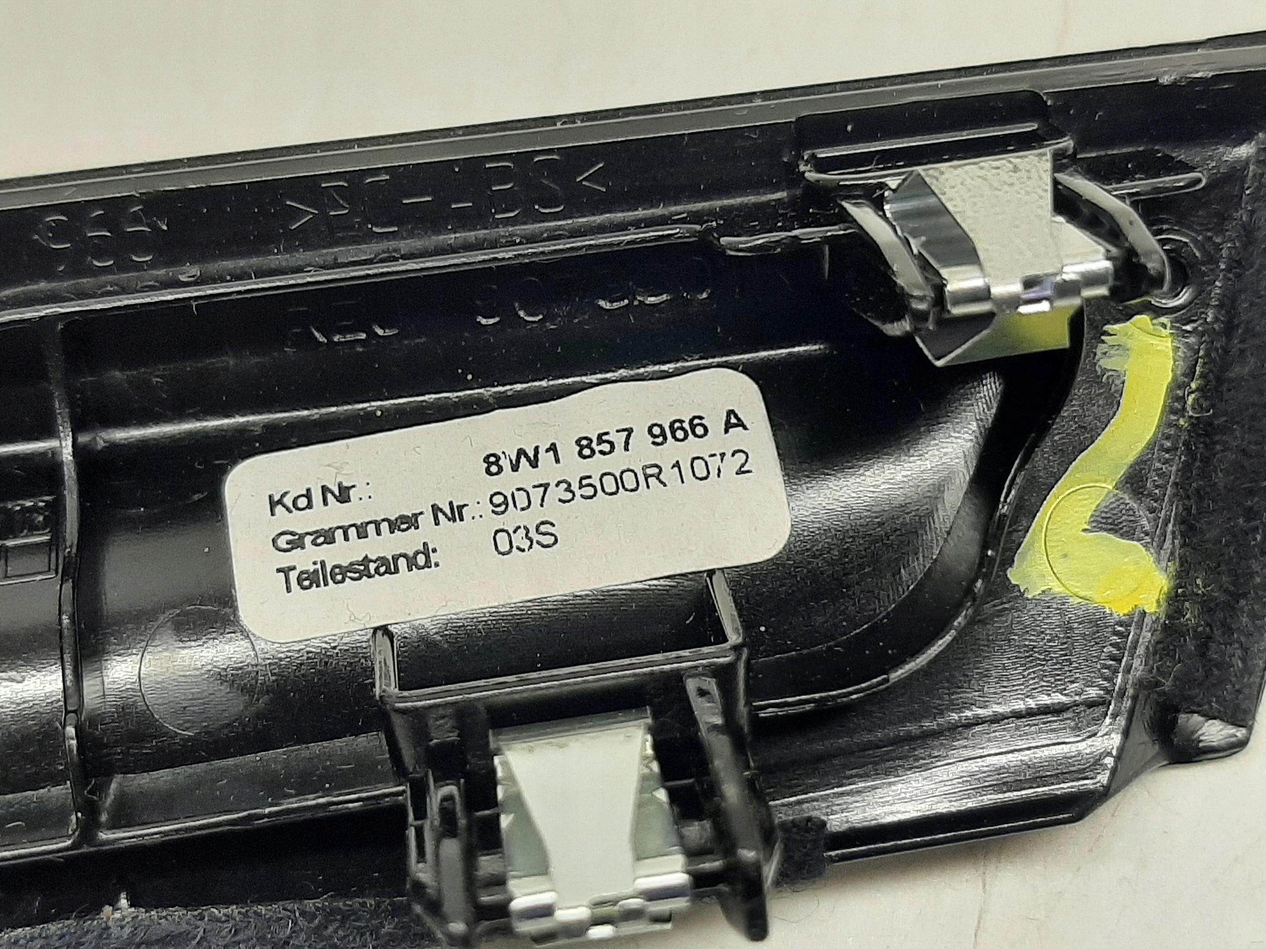 AUDI A5 SPORTBACK II LIFT 2021- PRAWY DEKOR LISTWA KONSOLI 8W1857966A - obrazek 3