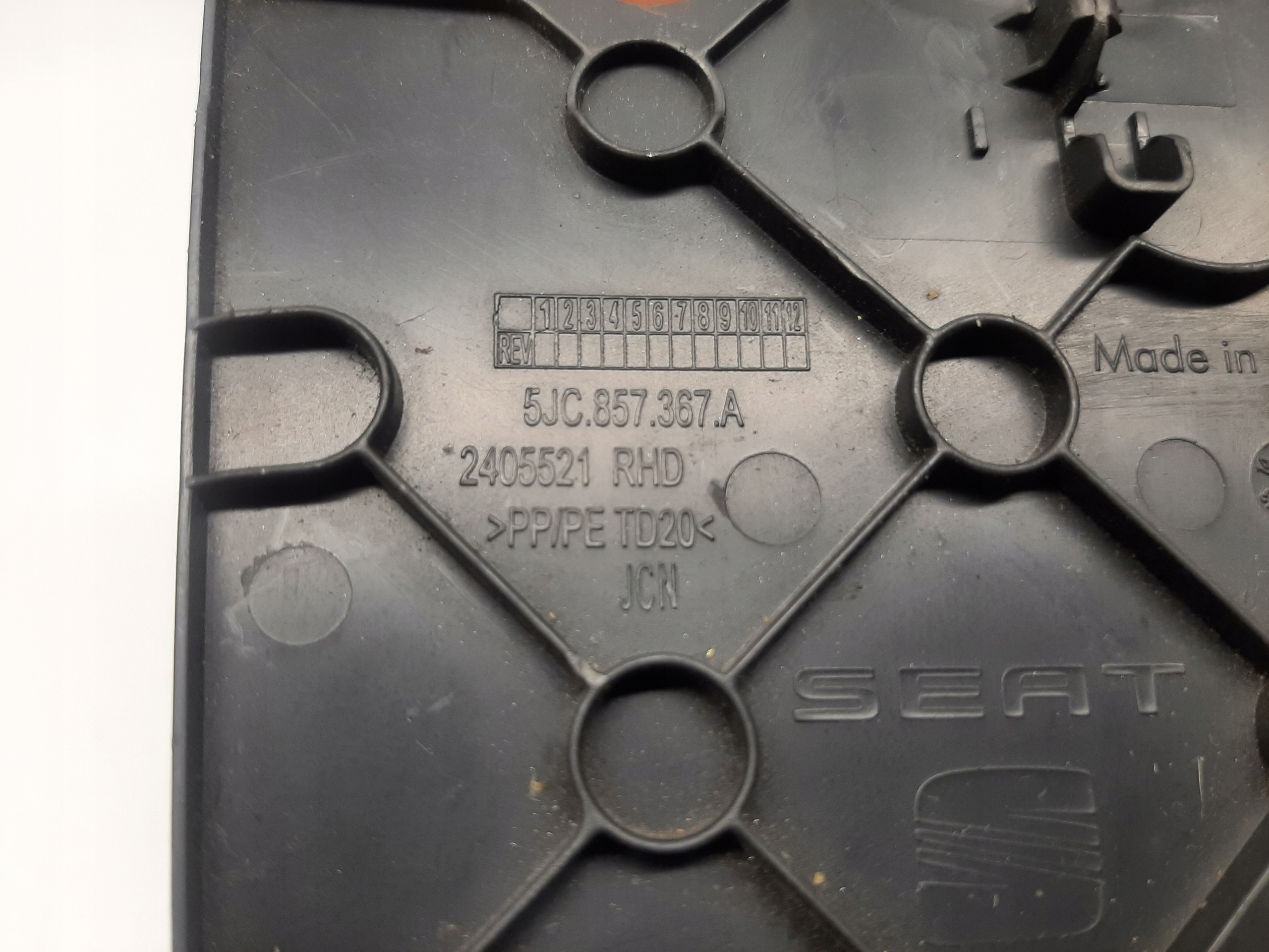 SEAT TOLEDO IV 2014-18R MODUŁ PORT USB AUX 5JC857367A - obrazek 3