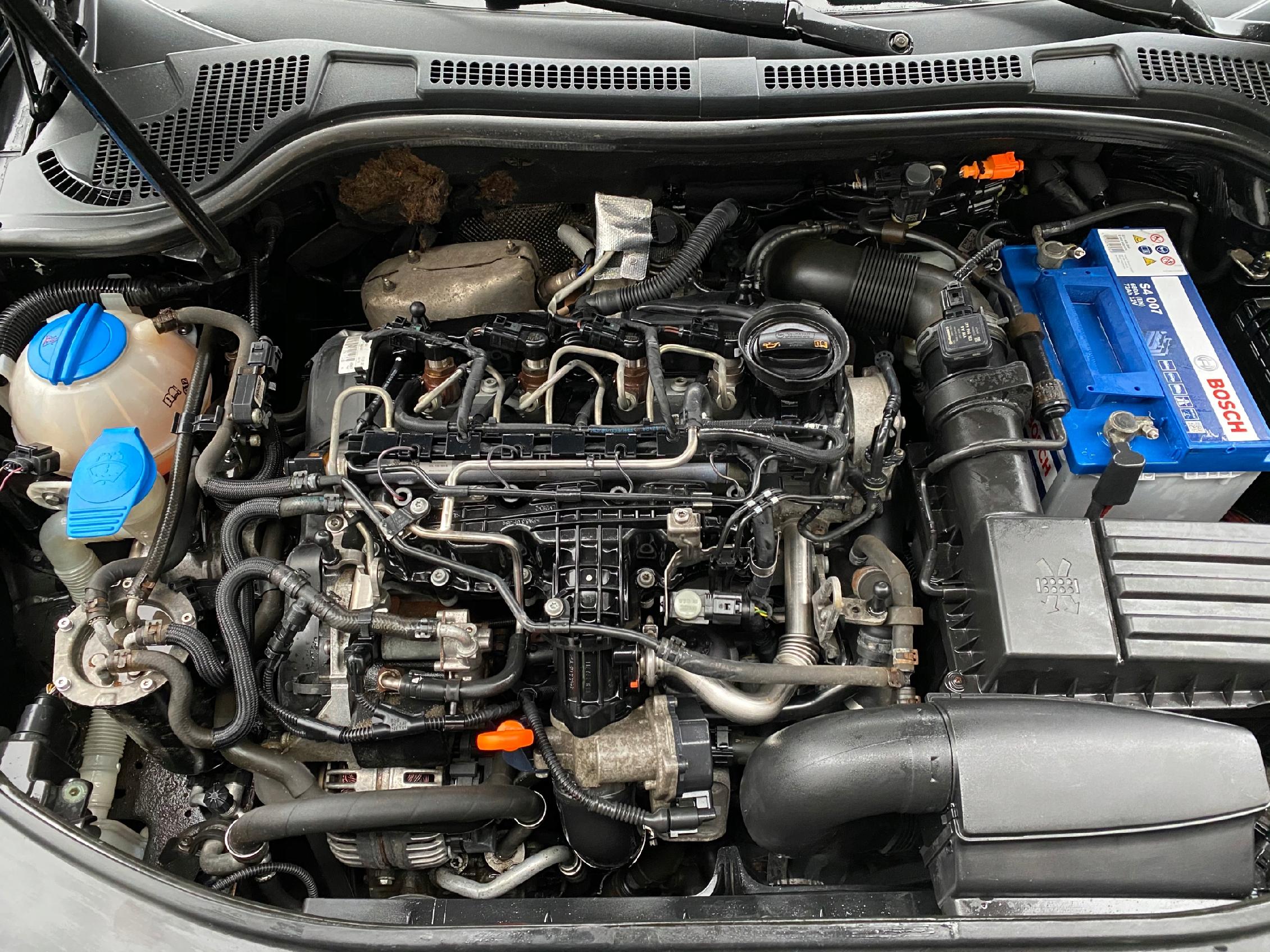 VOLKSWAGEN GOLF VI 2008- SILNIK KOMPLETNY DIESEL CAY 1.6 TDI 143000KM