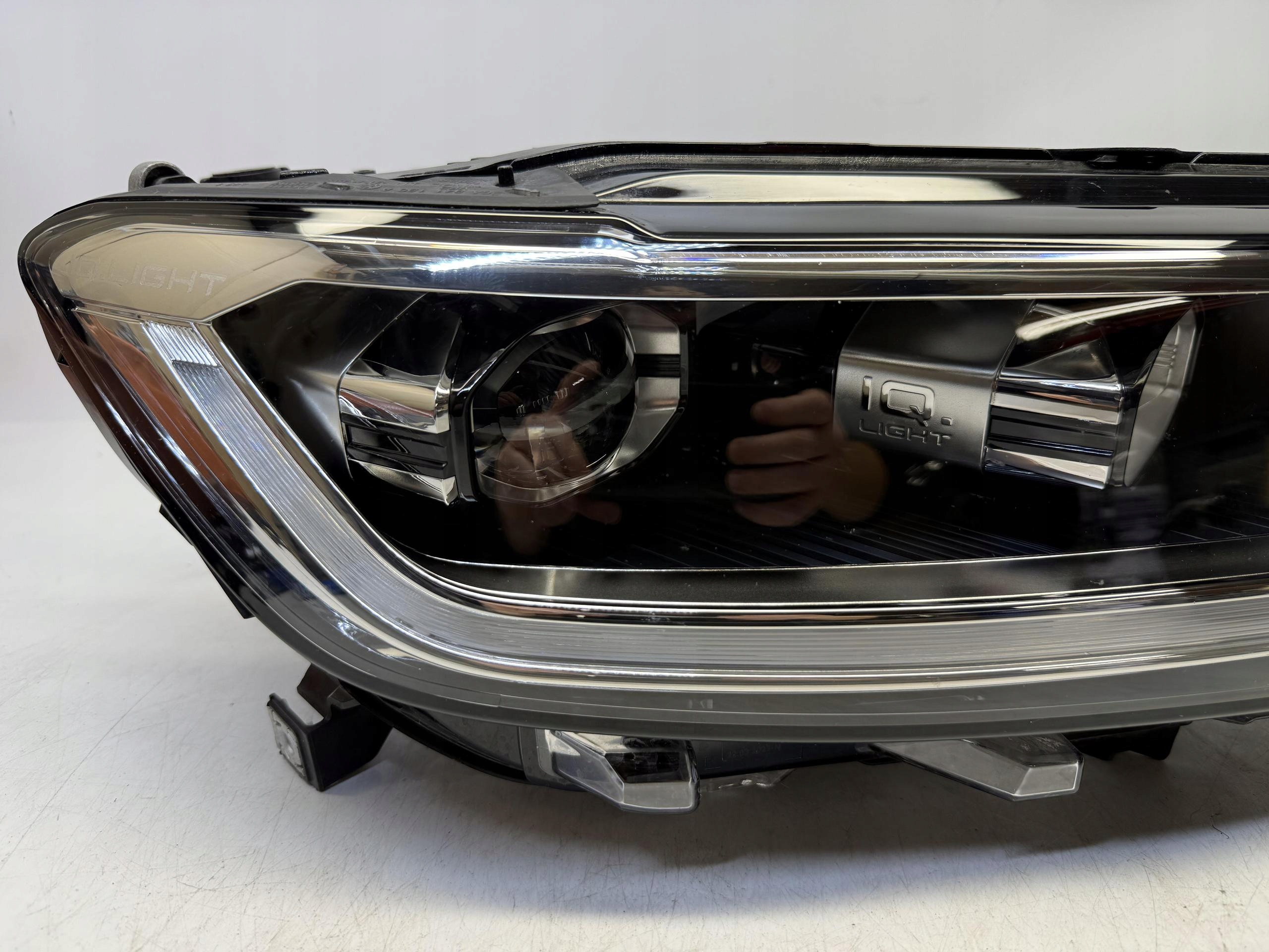 VW T-ROC LAMPA REFLEKTOR PRZEDNI PRAWY LED IQ.LIGHT 2GA941036AF - obrazek 3