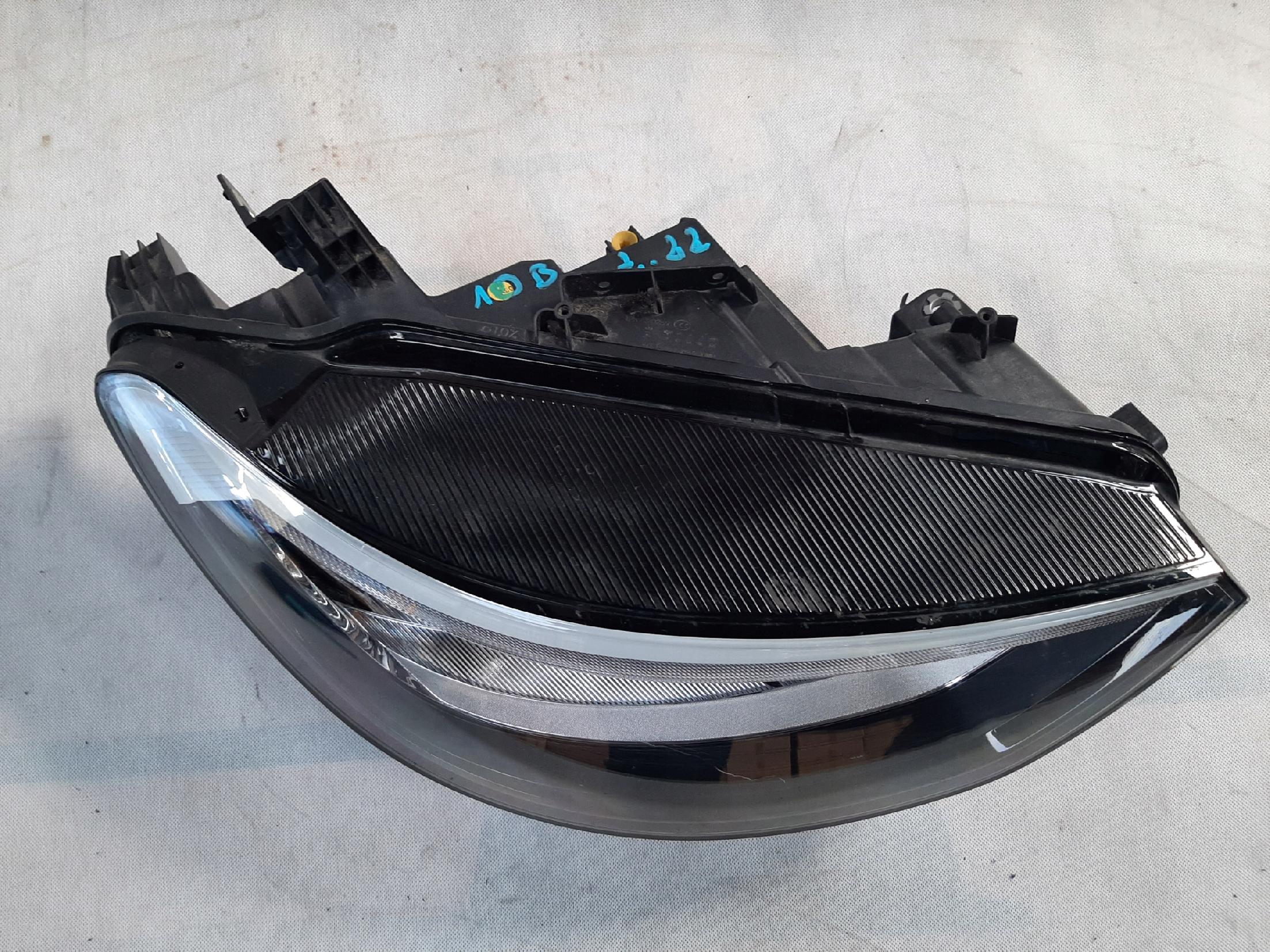 VW ID.3 REFLEKTOR LED LAMPA PRZÓD PRZEDNIA PRAWA 10B941006A - obrazek 3