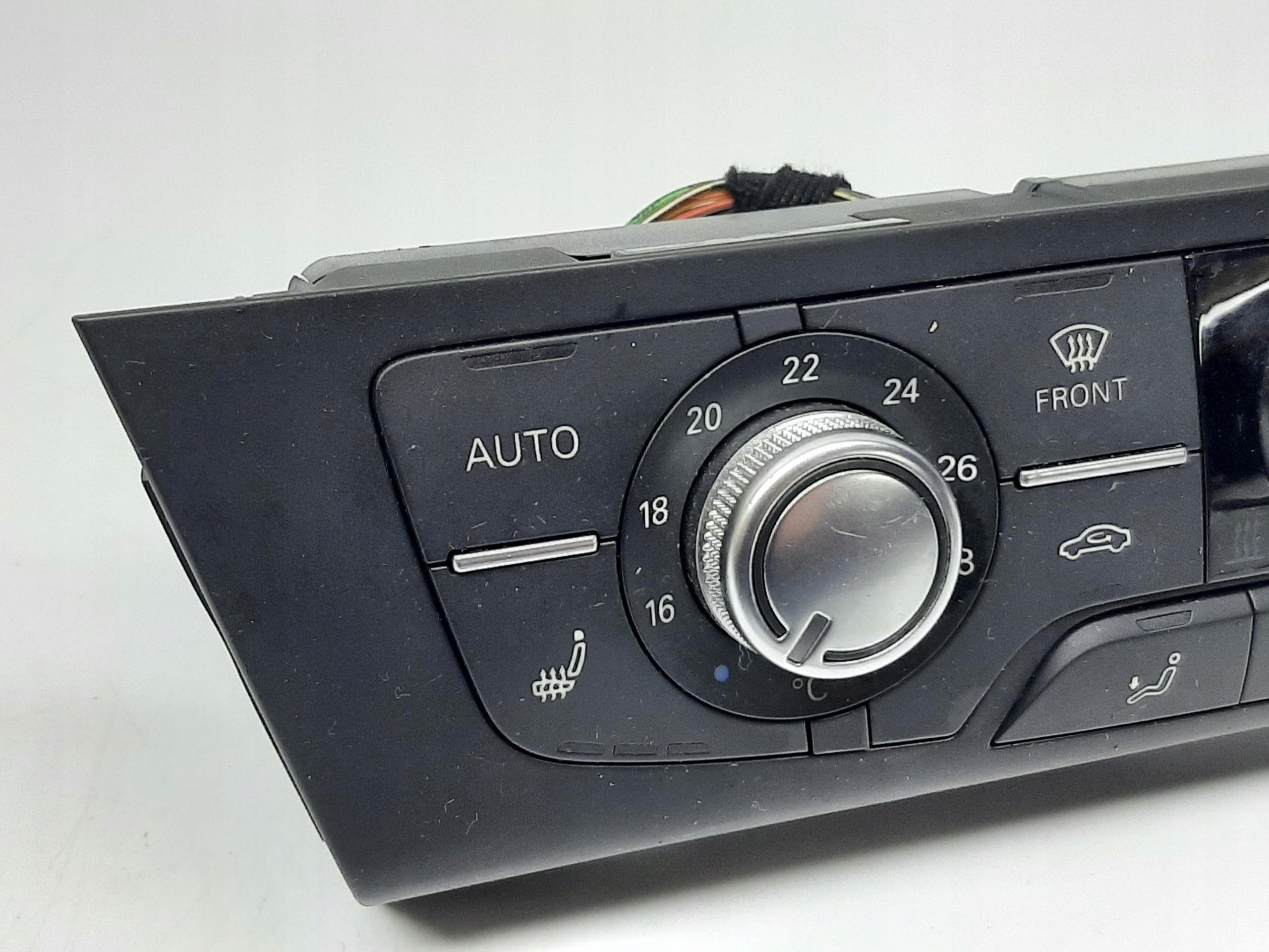 AUDI A7 SPORTBACK 2010- PANEL NAWIEWU KLIMATYZACJI 4G0820043H - obrazek 3