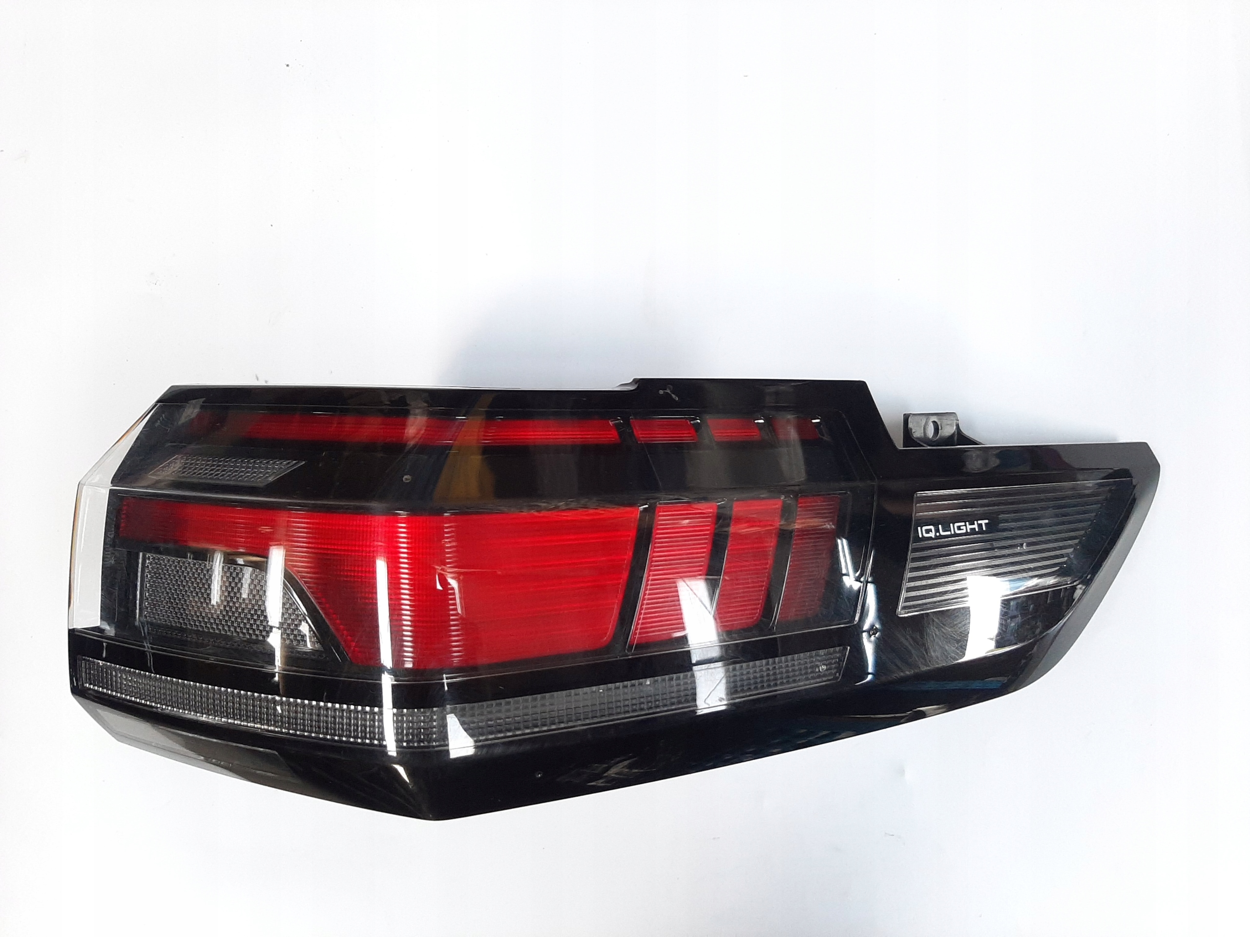 VW ID.BUZZ LAMPA TYLNA TYŁ PRAWA PRAWY LED IQ.LIGHT 1T3945208C