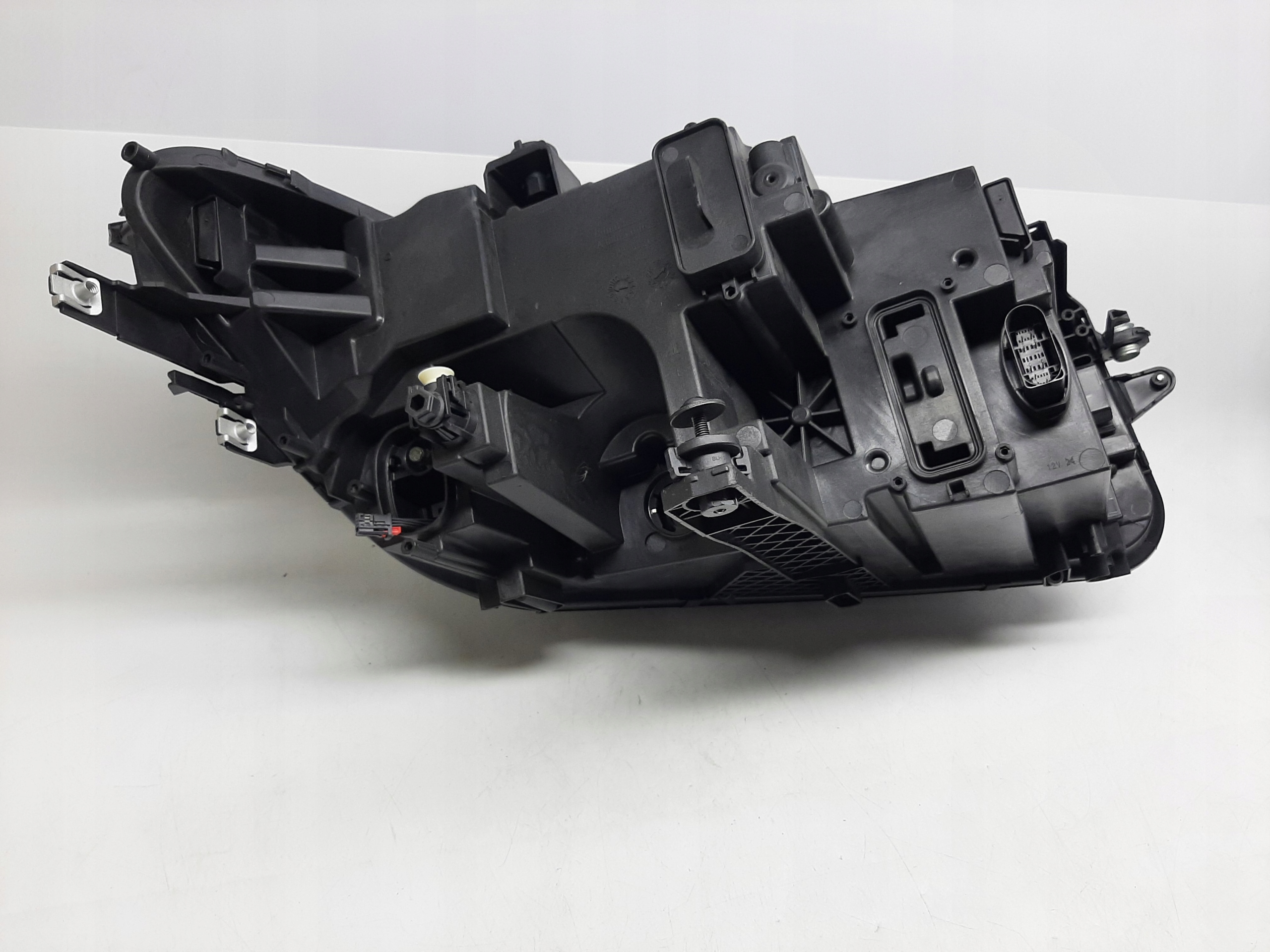 VOLKSWAGEN TIGUAN LIFT 2021-2024 LEWY REFLEKTOR LAMPA LED 5NB941035C - obrazek 5