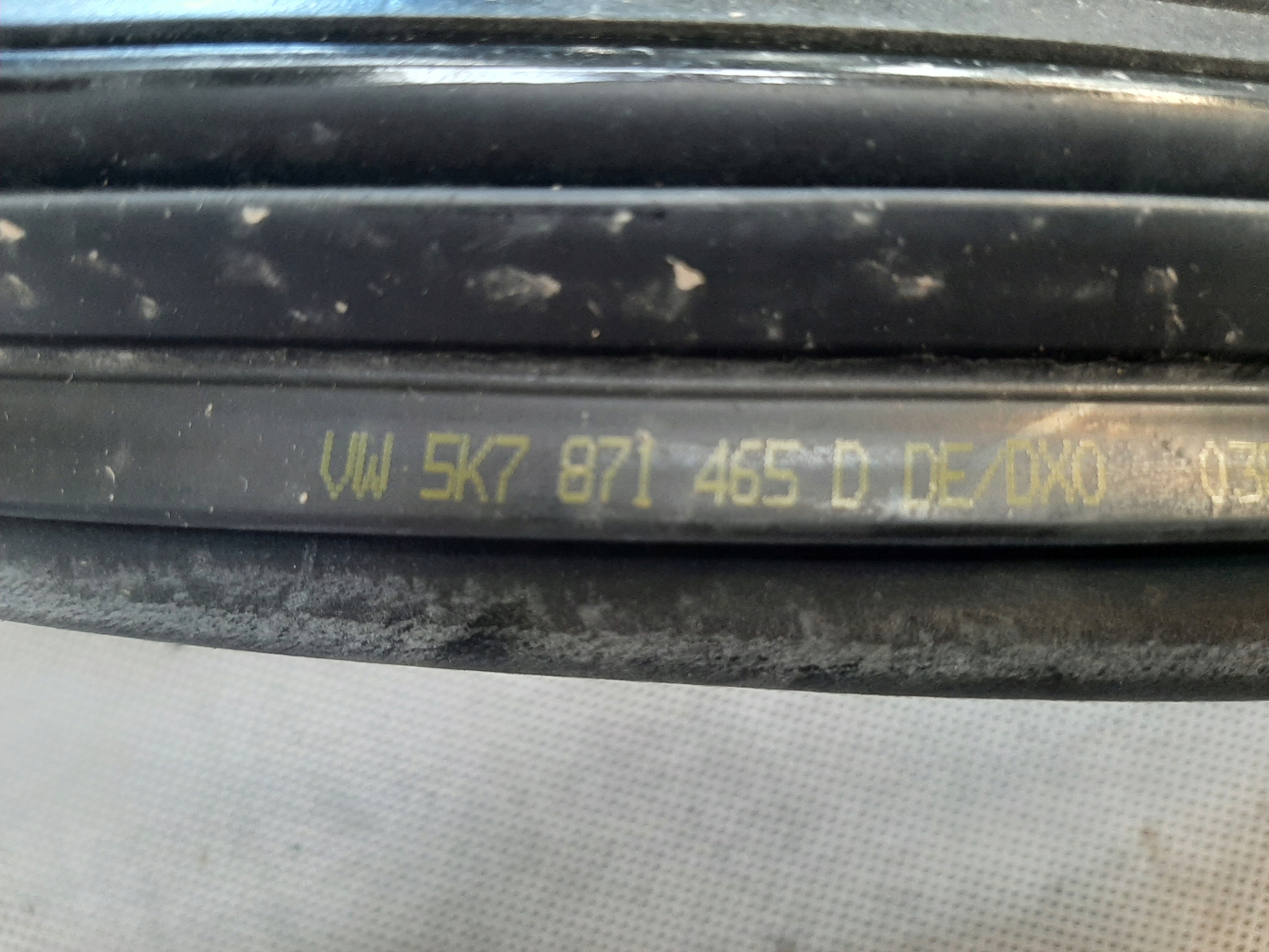 VW GOLF VI CABRIO 2011-16 USZCZELKA SZYBY DACHU 5K7871465D - obrazek 4