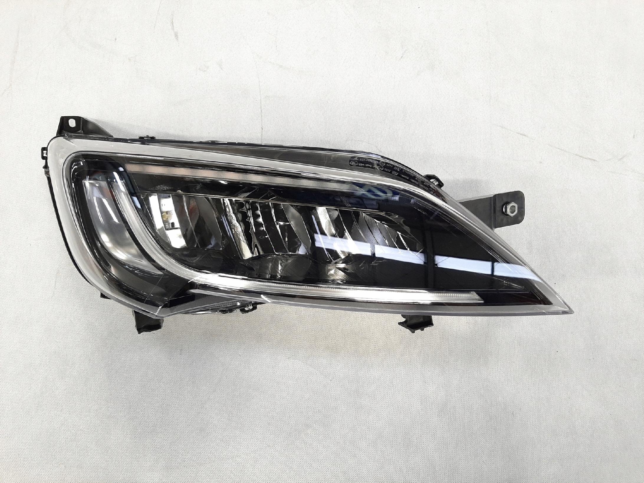 FIAT DUCATO REFLEKTOR LAMPA PRZÓD PRAWA LED 00468680900