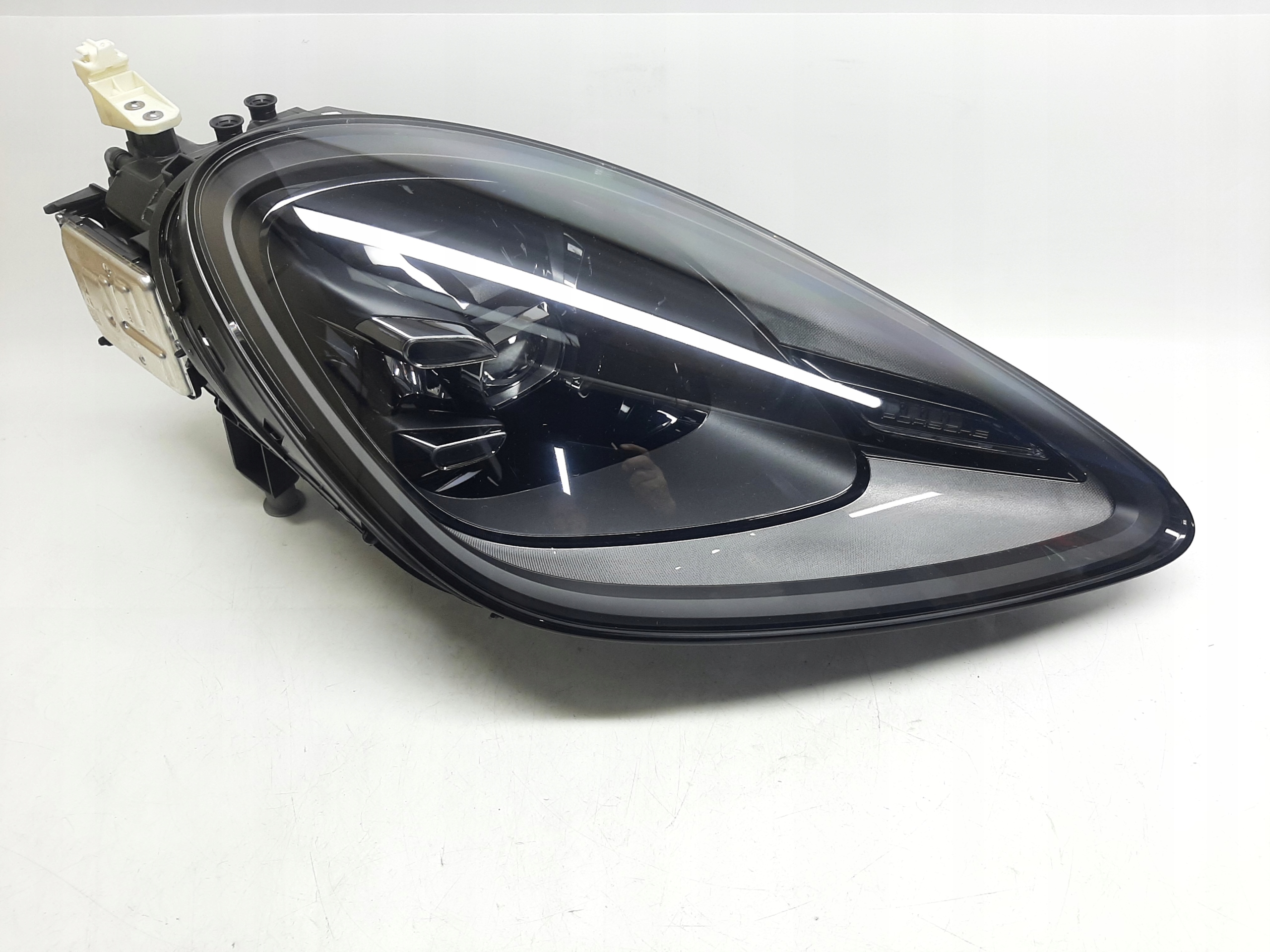 Porsche Cayenne E3 2017-2023 Reflektor Lampa Przód Prawy LED 9Y0941034AL - obrazek 2