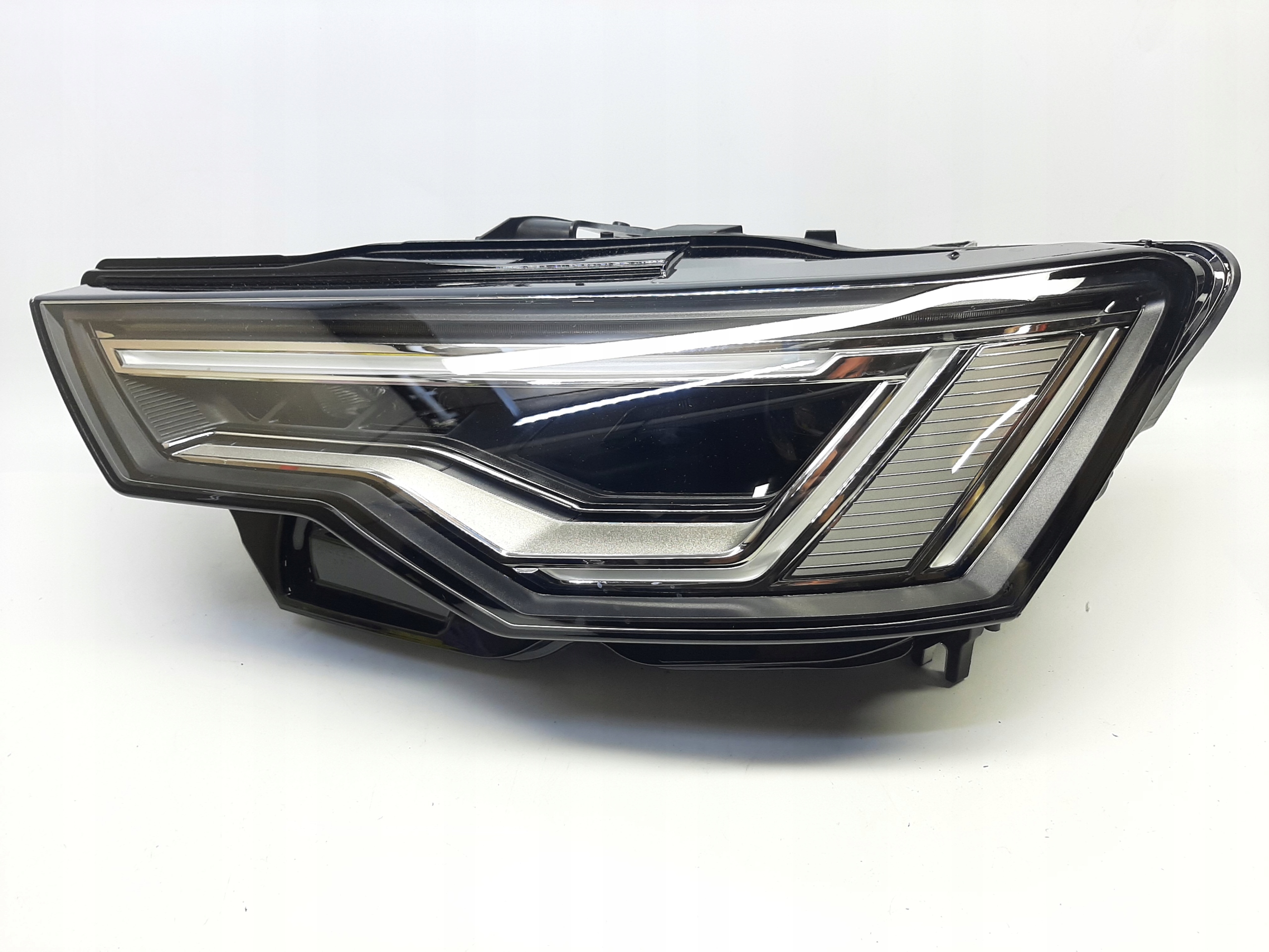 Audi A6 C8 2017-> Reflektor Lampa Przód Lewy Full LED 4K0941039A - obrazek 2
