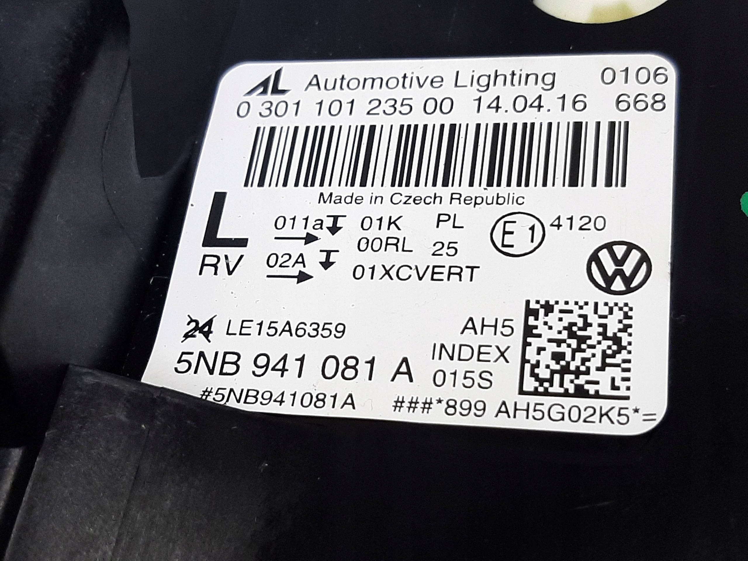 VW TIGUAN 2017-2020 REFLEKTOR LEWY 5NB941081A - obrazek 10