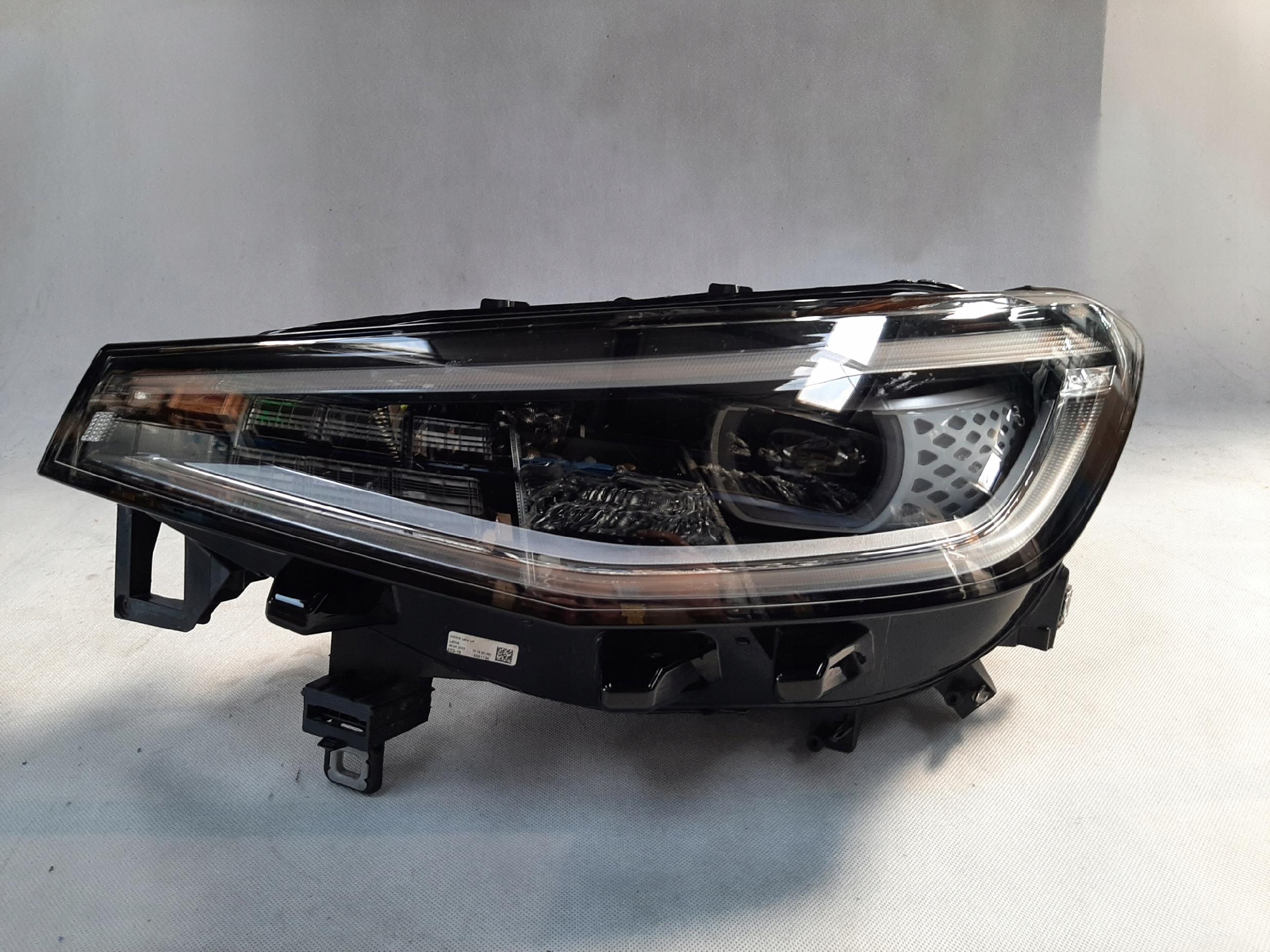 VW ID.4 REFLEKTOR LED LAMPA PRZÓD PRZEDNIA LEWA 11B941035N