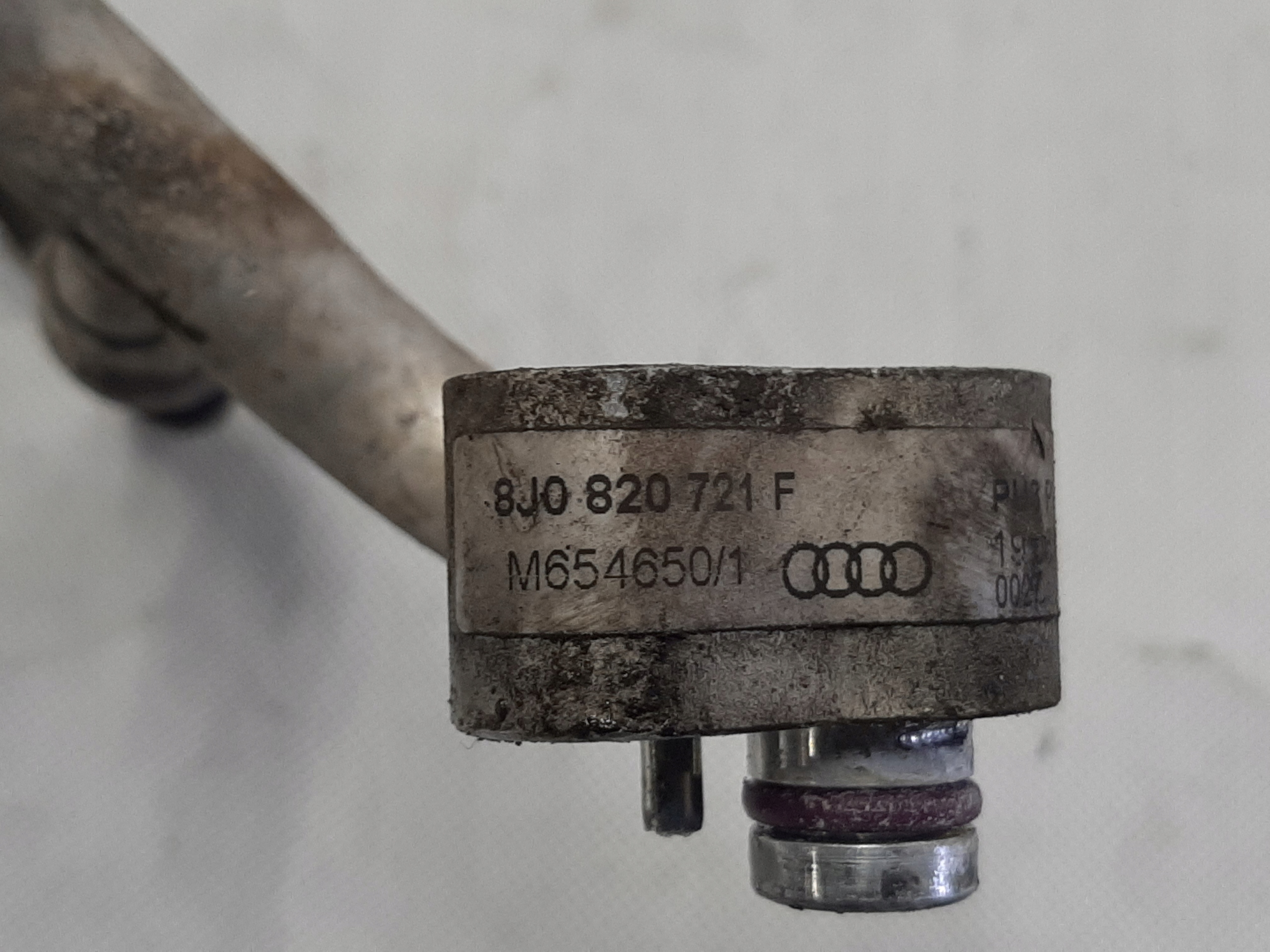 AUDI TT 8J 06-10 PRZEWÓD KLIMATYZACJI 8J0820721F - obrazek 3