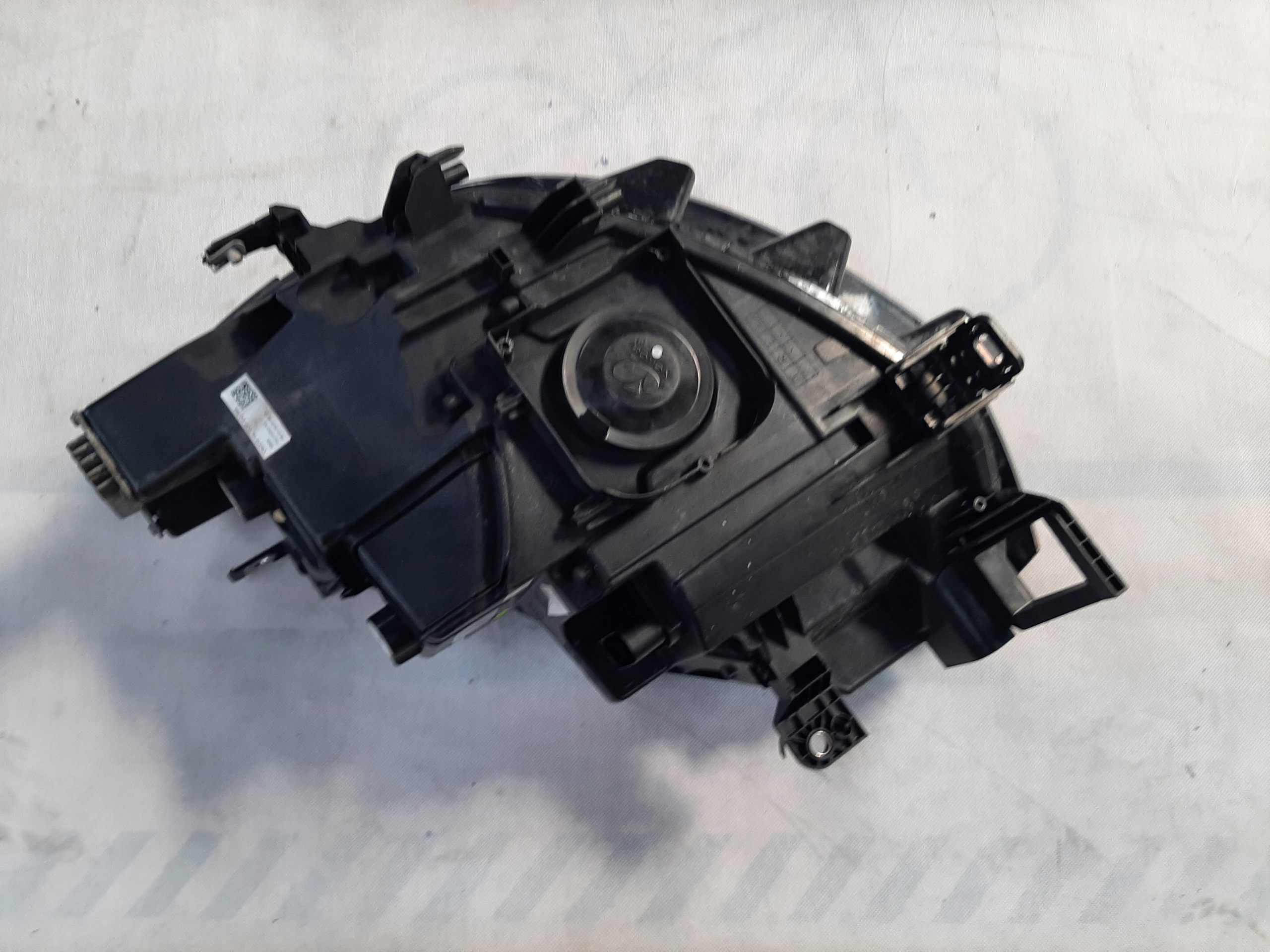VW ID.3 REFLEKTOR LED LAMPA PRZÓD PRZEDNIA PRAWA 10B941036A - obrazek 4
