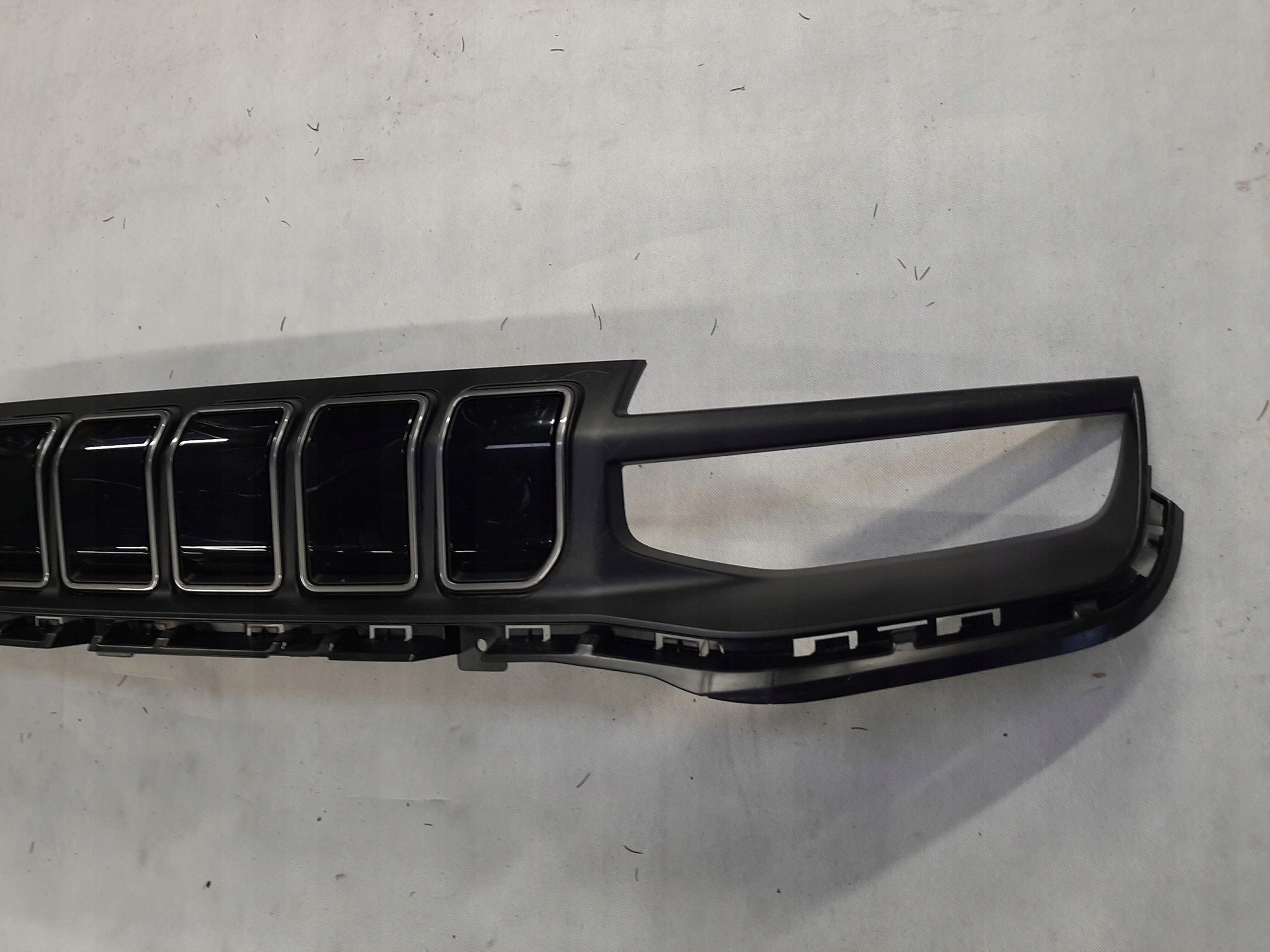 JEEP AVENGER 2023- ATRAPA CHŁODNICY GRILL 7357746150 735767817 - obrazek 3