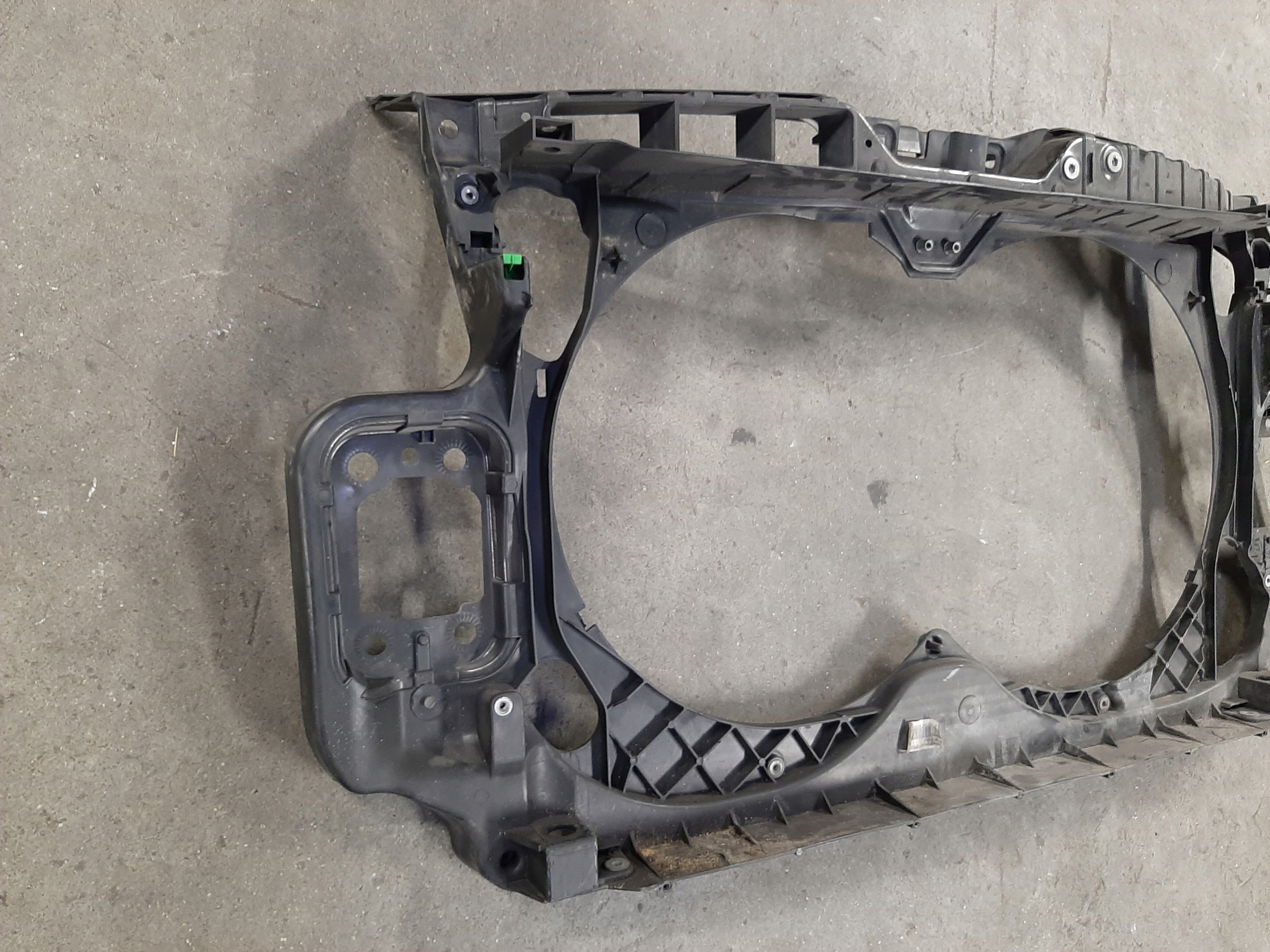 AUDI A6 III C6 2004-11 WZMOCNIENIE CZOŁOWE PAS PRZEDNI 4F0805594H - obrazek 2